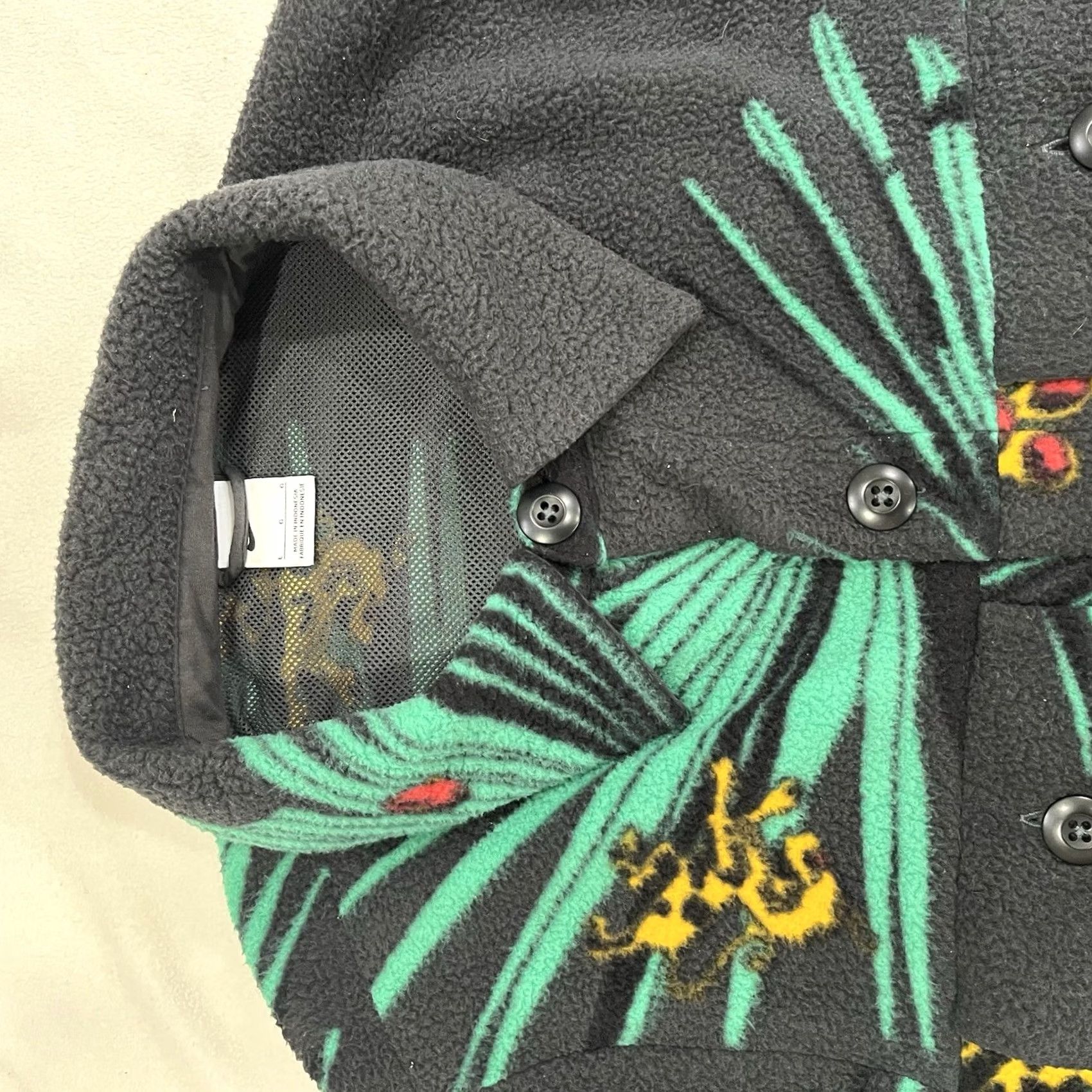 Nike Nike Lebron James Jacket L Men Multicolor Fleece Button-Up Sherpa Pockets 70s Sports DA6707-070 Size US L / EU 52-54 / 3 - 4 Thumbnail