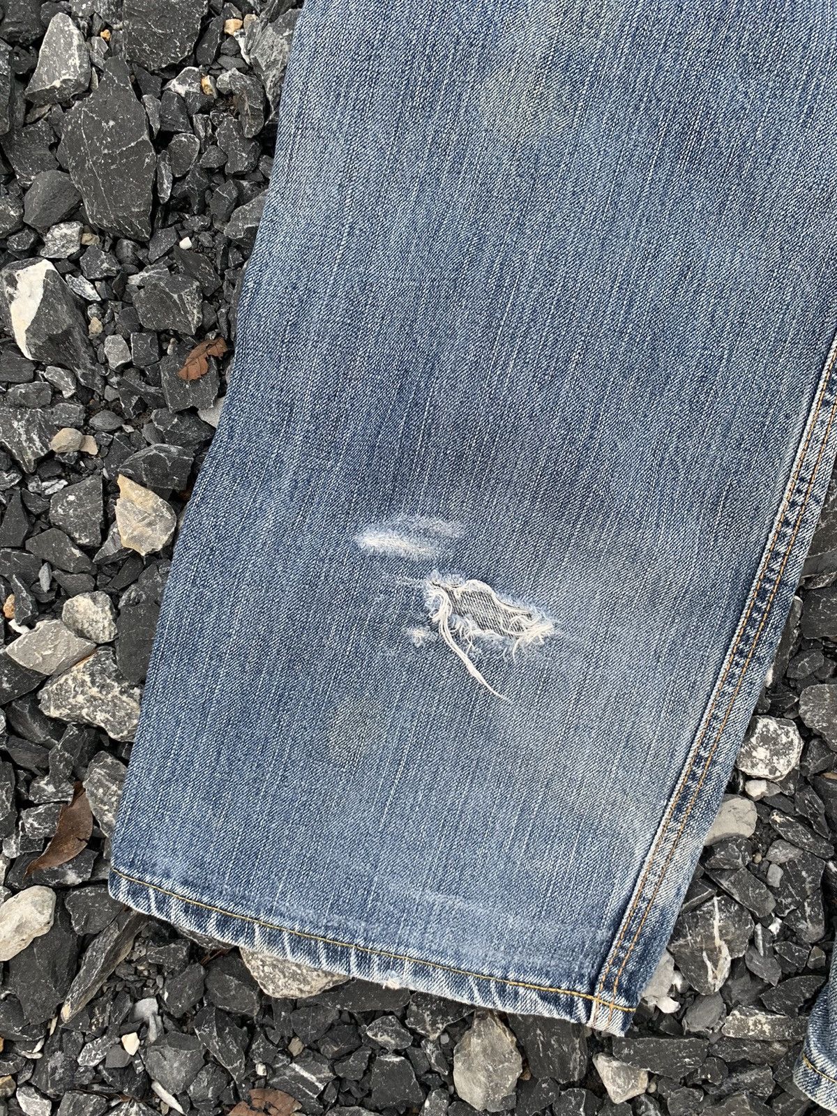 Other VINTAGE EDWIN 505V SELVEDGE FADED JAPANESE DISTRESSED DENIM Size US 38 / EU 54 - 22 Thumbnail