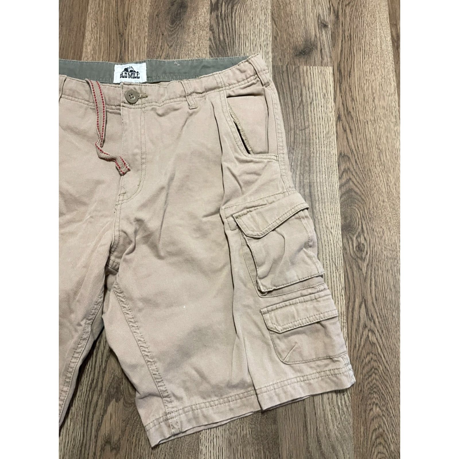 MILLY Old Mill Shorts Men 34 Khaki Cargo Shorts Multi Pockets Beige Beige Cargo Pockets 34 Mens Size US 34 / EU 50 - 3 Thumbnail