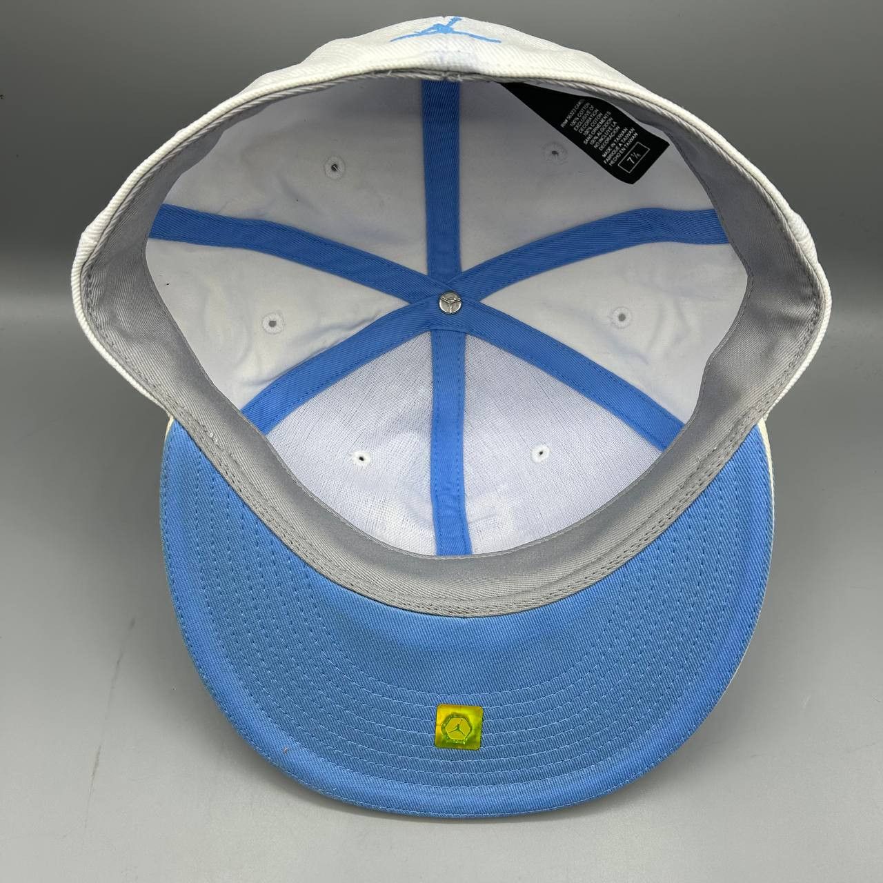 Jordan Brand Air Jordan Hat Men 7 1/8 Black Jumpman Fitted Cap Cotton Size ONE SIZE - 2 Thumbnail