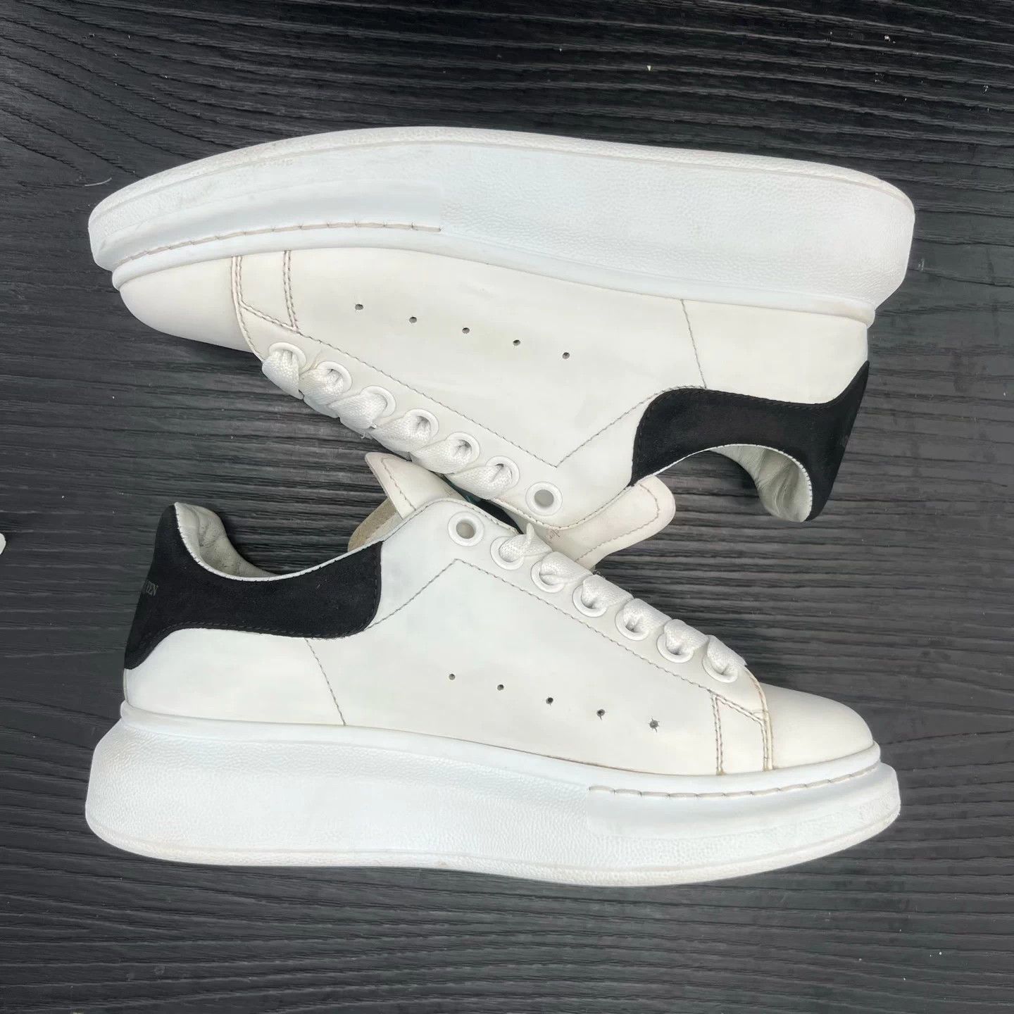 Alexander McQueen Alexander McQueen Suede Black Toe 36.5 Mint Size US 6.5 / IT 36.5 - 3 Thumbnail