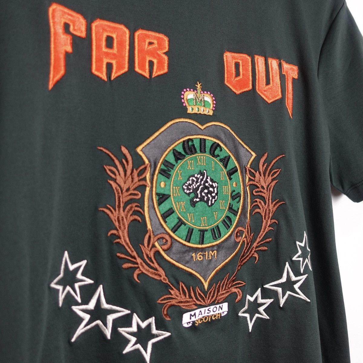 Scotch & Soda Scotch & Soda Embroidered ‘Far Out’ Tee Size XS / US 0-2 / IT 36-38 - 6 Thumbnail