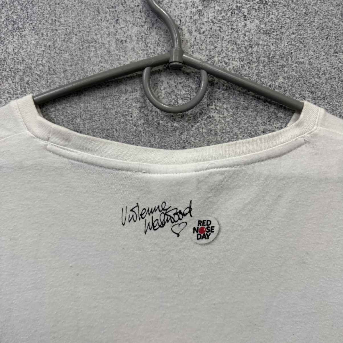 Vivienne Westwood Vivienne Westwood T shirt Big Logo Comic Relief Size US L / EU 52-54 / 3 - 9 Thumbnail