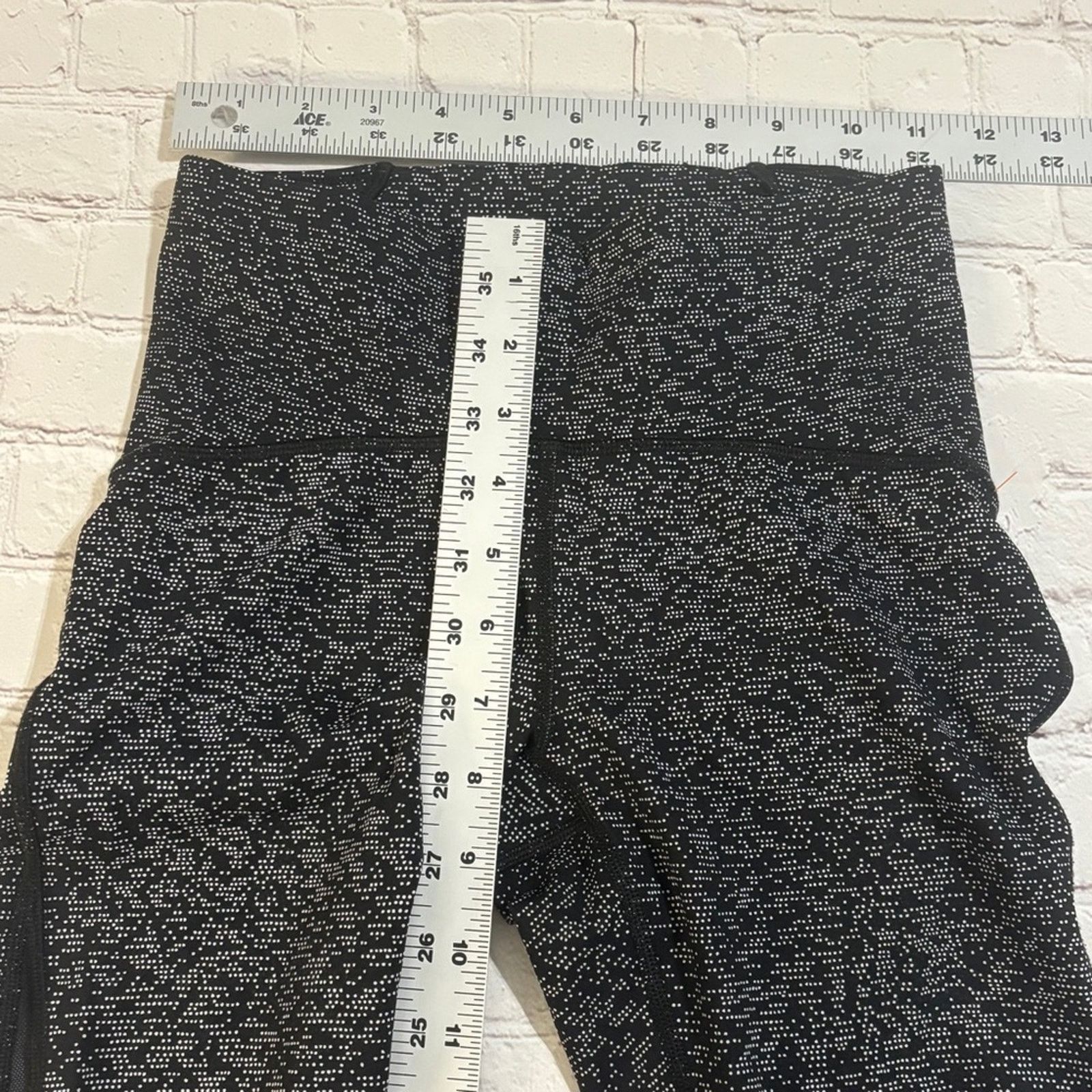 Lululemon Lululemon leggings size 4 Size 27" / US 4 / IT 40 - 8 Thumbnail