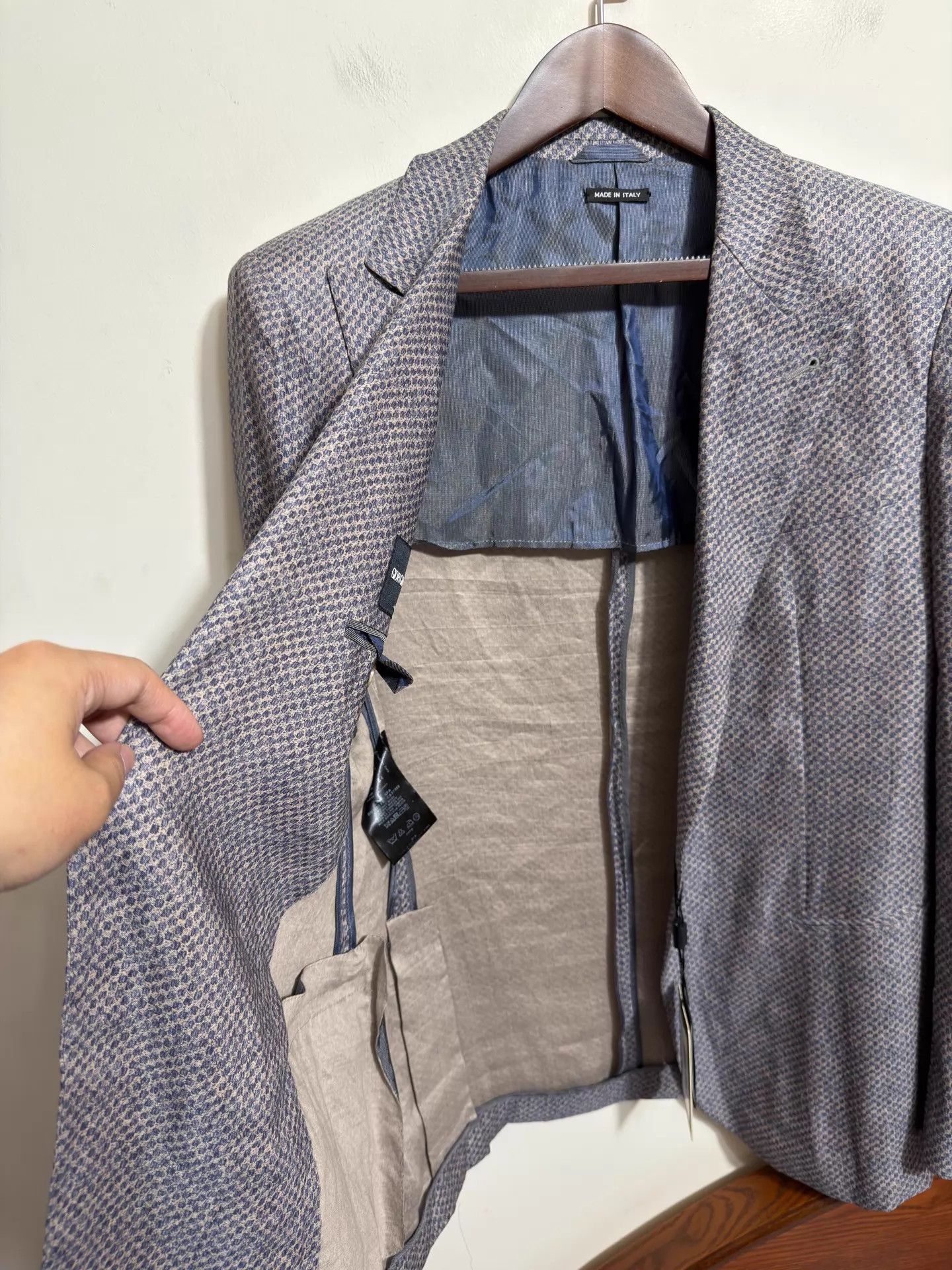 Giorgio Armani Giorgio Armani Slim Suit 52/54 Gray SnakePatterned Size 54R - 6 Thumbnail