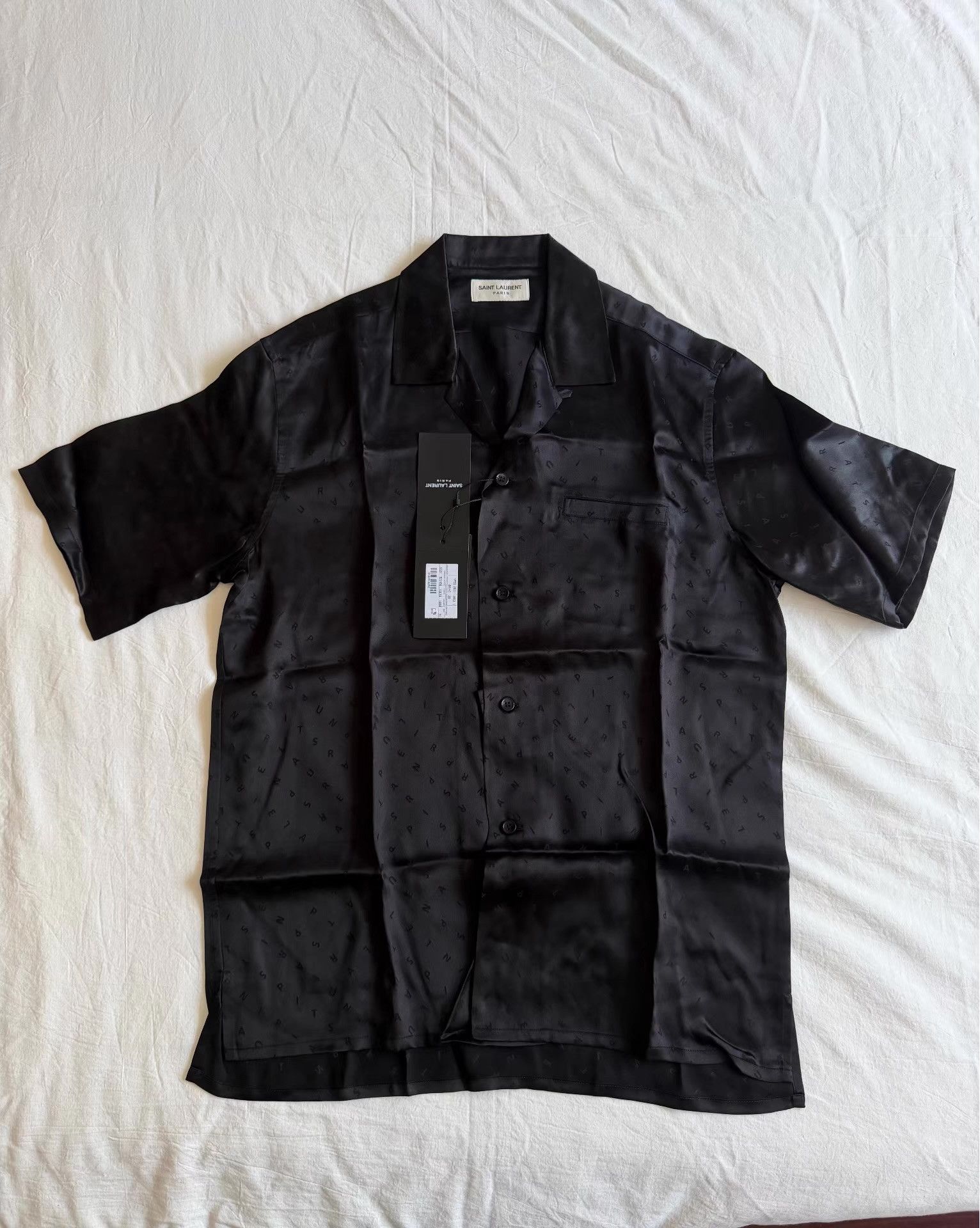 Saint Laurent Paris Saint Laurent Silk Printed Short-Sleeve Shirt Ｑ23 Size US L / EU 52-54 / 3 - 1 Thumbnail