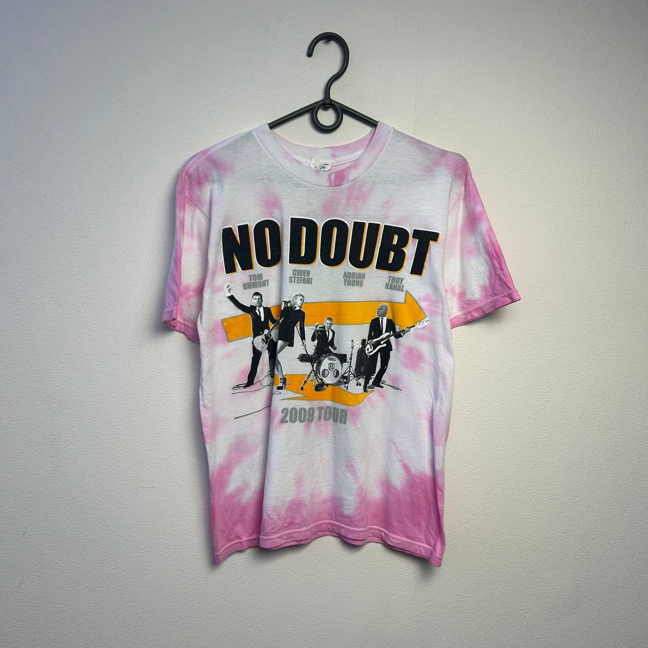 Band Tees Vintage No Doubt Big logo 2009 tour rock band tee Size US S / EU 44-46 / 1 - 1 Thumbnail