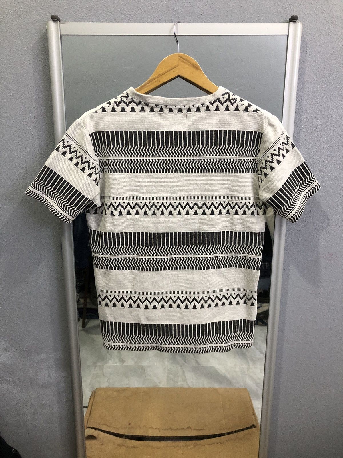 In The Attic in the attic Textured Zigzag Knit Tee Size US S / EU 44-46 / 1 - 8 Thumbnail