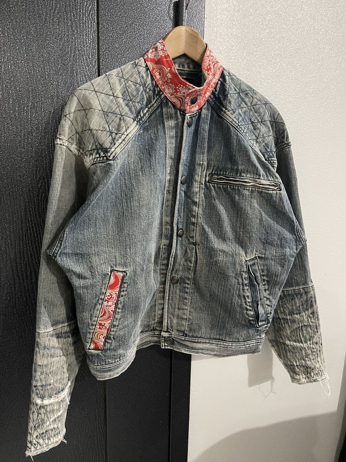 Vintage Vintage Unbrand Distressed Denim Jacket Size US L / EU 52-54 / 3 - 3 Thumbnail