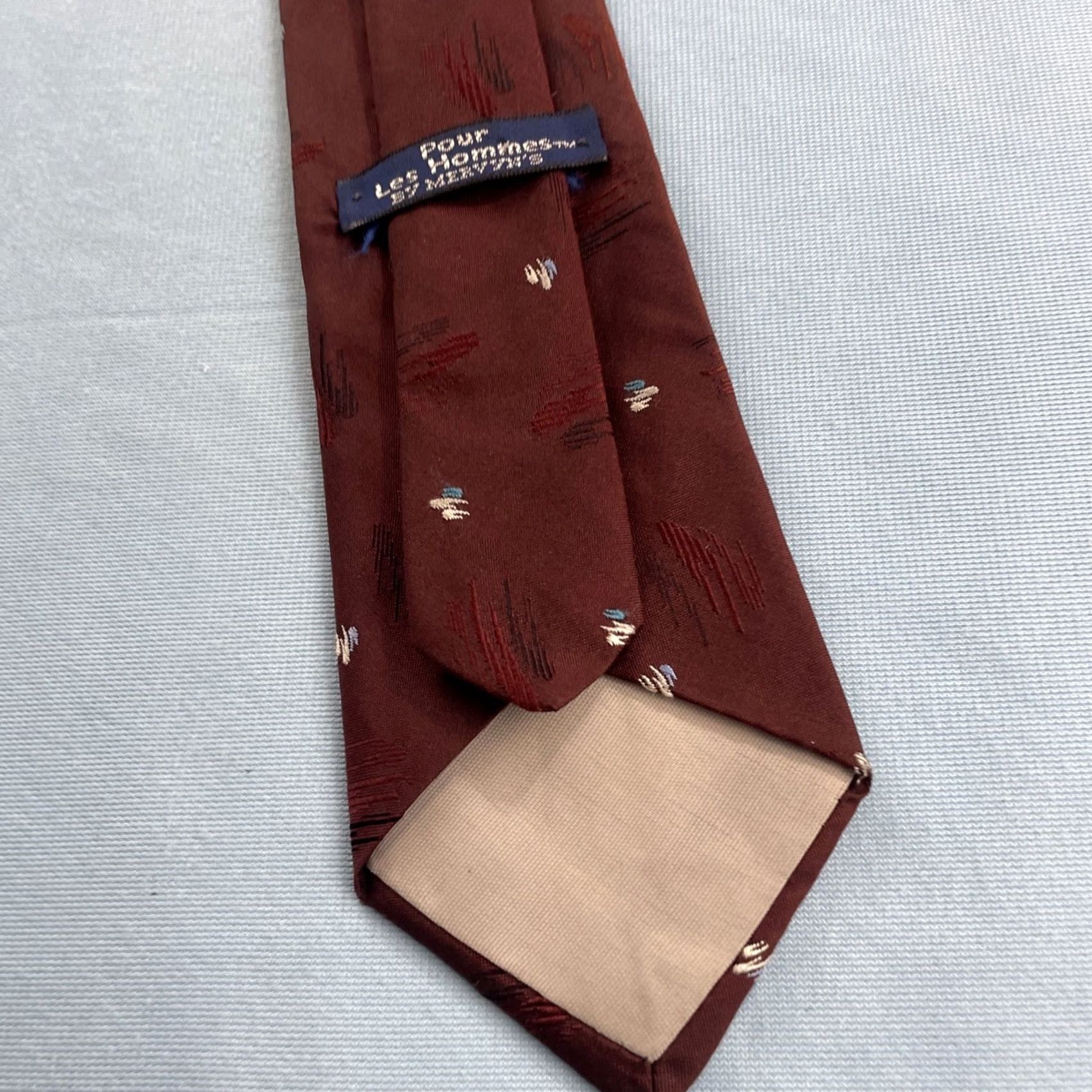 Les Hommes Pour Les Hommes Mervyn's Tie vtg 80s Woven Silk Necktie ArtDeco MCM Dot Red 3x57 Size ONE SIZE - 5 Thumbnail