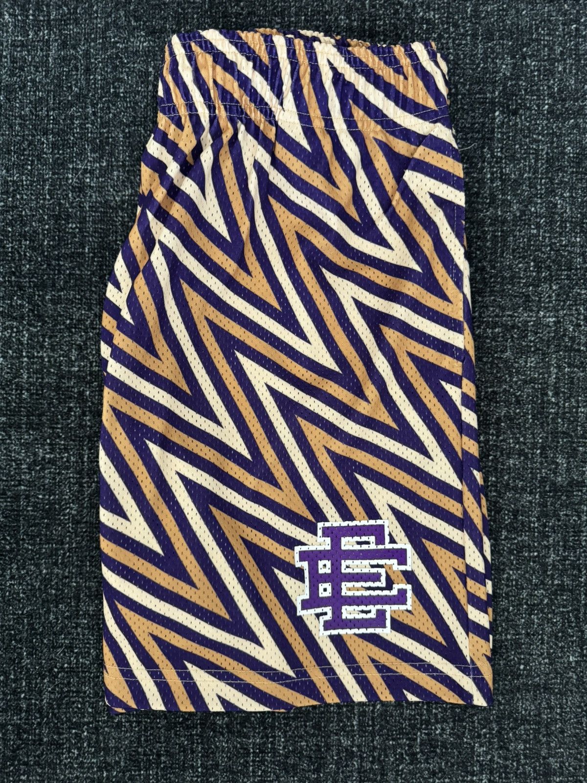 Eric Emanuel Eric Emanuel Zig-Zag Basic Basketball Short Purple/Tan PB&J Size US 38 / EU 54 - 2 Thumbnail