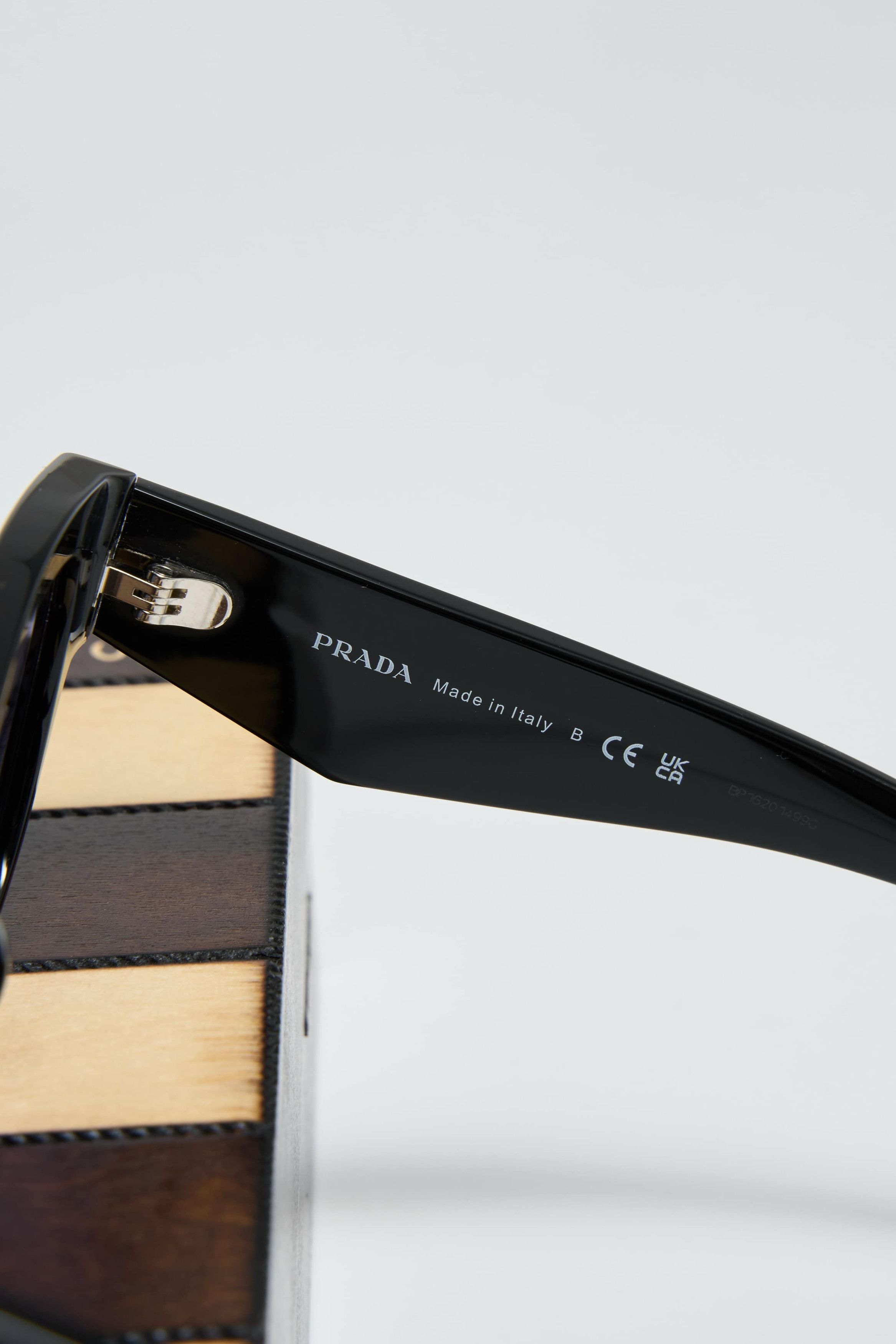 Prada The PRADA 0PR B09S 16K40J SUNGLASSES Size ONE SIZE - 3 Thumbnail