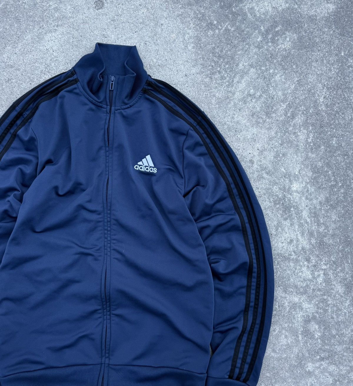 Adidas Vintage Adidas y2k streetwear old school track jacket Size US M / EU 48-50 / 2 - 4 Thumbnail