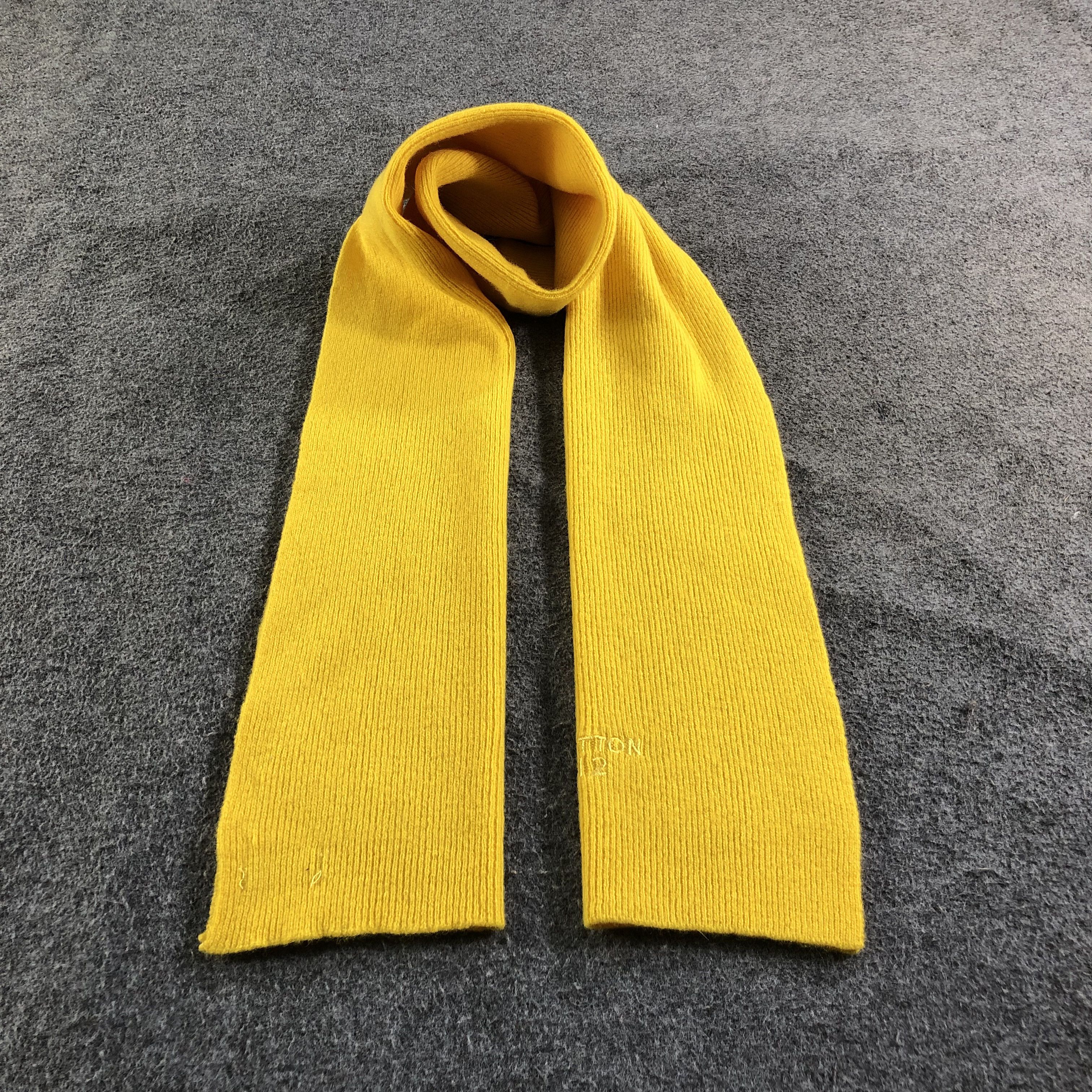 United Colors Of Benetton United Colors Of Benetton Yellow Wool Scarf Muffler V1821 Size ONE SIZE - 1 Thumbnail