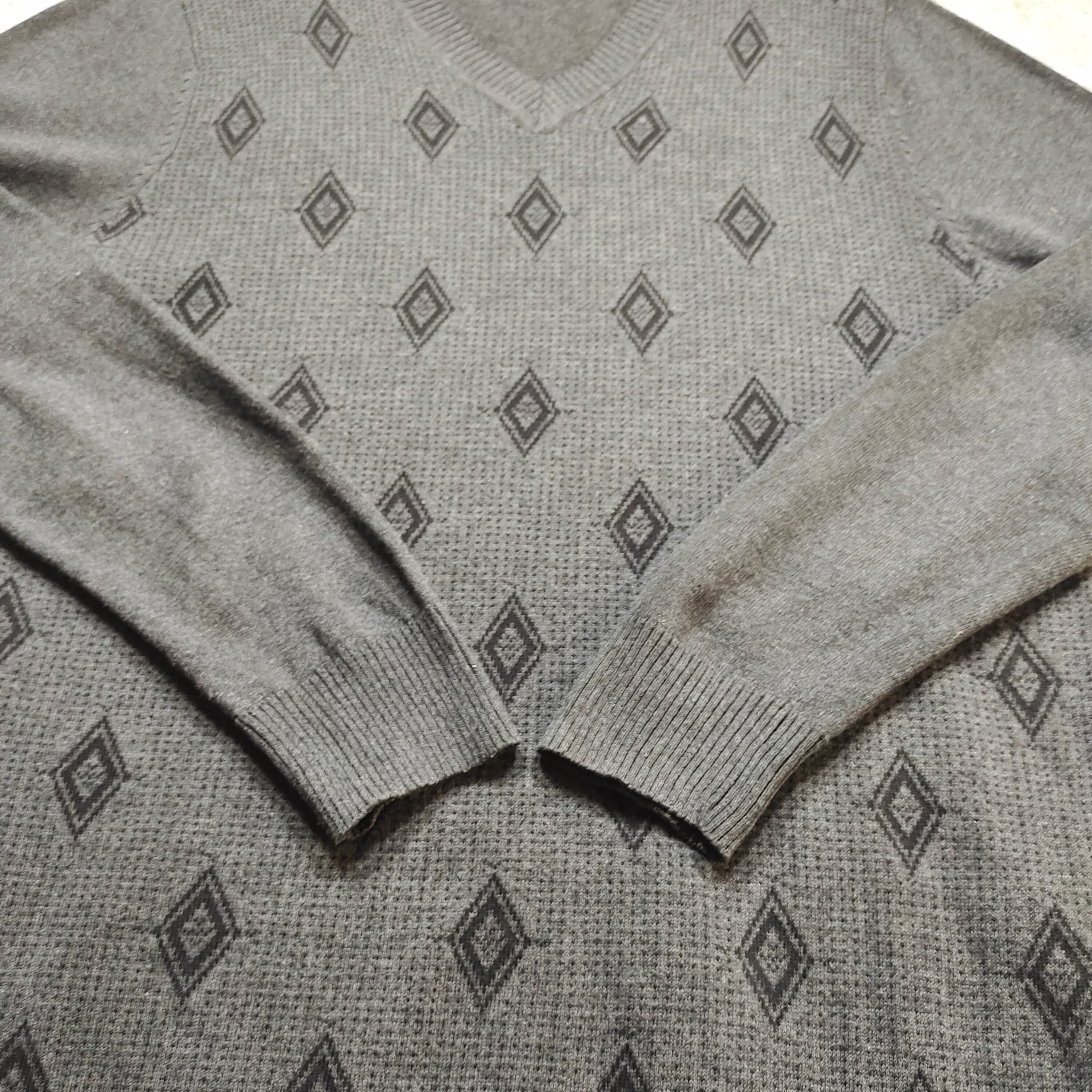 Armani Armani Exchange V-Neck Sweater All-Over Logo, Charcoal Grey Size US L / EU 52-54 / 3 - 5 Thumbnail