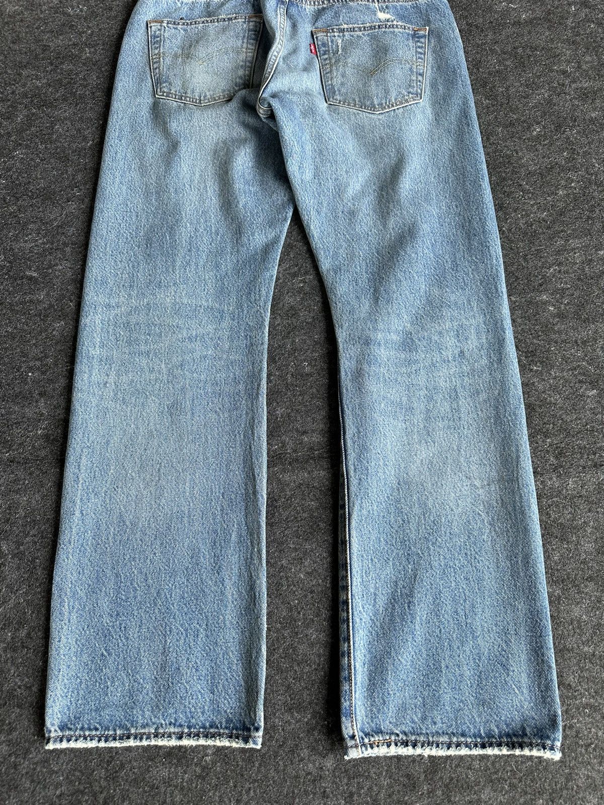 Levi's Distressed Levis 501 Light Blue Denim 33x30 D436 Size US 33 - 7 Thumbnail