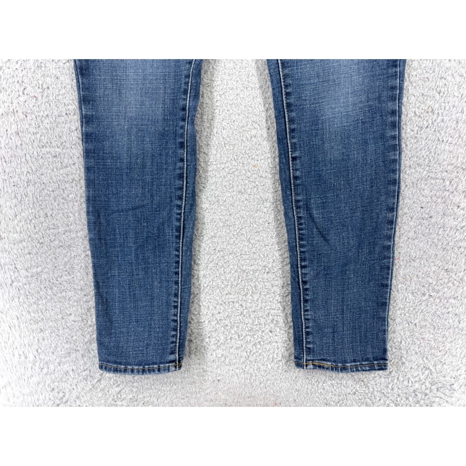 Levi's Levi's Women’s Skinny Jeans 28 Blue Denim High Rise 700 Series Retro Style Size 28" / US 6 / IT 42 - 2 Thumbnail