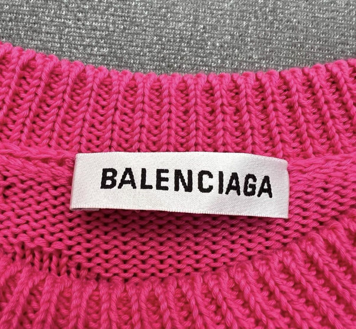 Balenciaga Balenciaga Fuchsia "Barrage" All-Over Print Knit Sweater Size US S / EU 44-46 / 1 - 5 Thumbnail