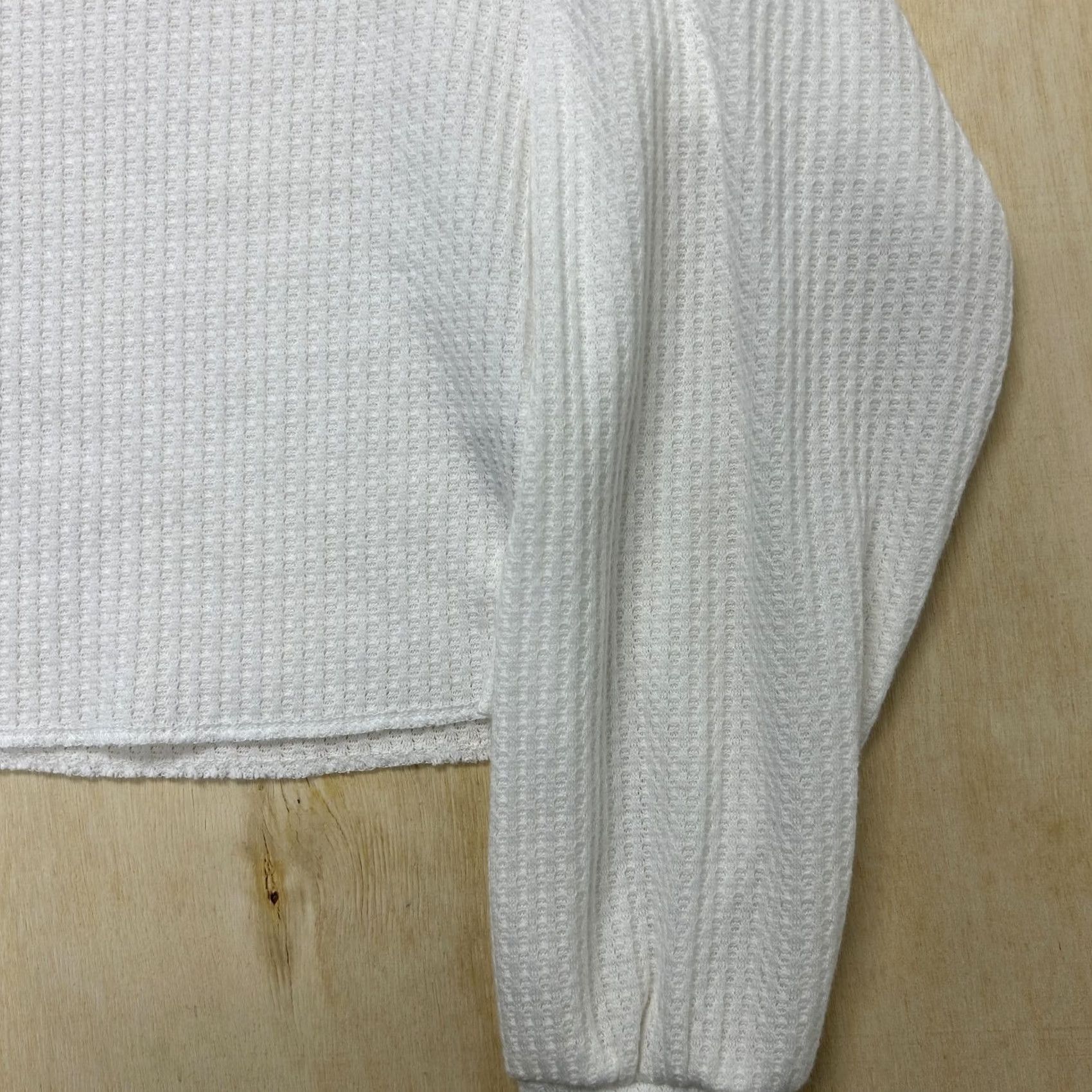 Vintage Dippin' Daisys Shirt Womens Cropped Long Sleeve Henley White Waffle T-Shirt M Size M / US 6-8 / IT 42-44 - 2 Thumbnail