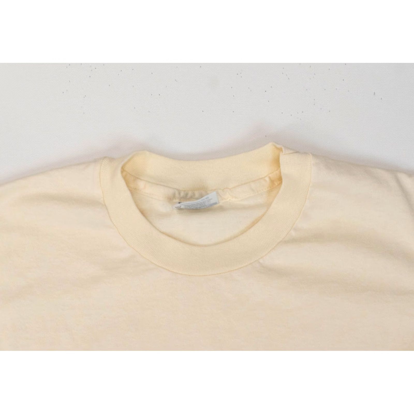 Hanes VINTAGE Hanes Apple Festival T-Shirt Men M Single Stitch NC North Carolina 90s USA Festival Apple Logo Ivory Cotton Crew Neck Short Sleeve Size US M / EU 48-50 / 2 - 6 Thumbnail