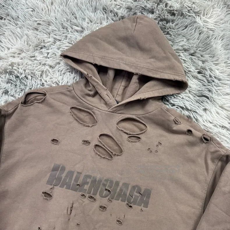 Balenciaga Balenciaga Double Layer Destroyed Hoodie Sweatshirt Size US XXS / EU 40 - 3 Thumbnail