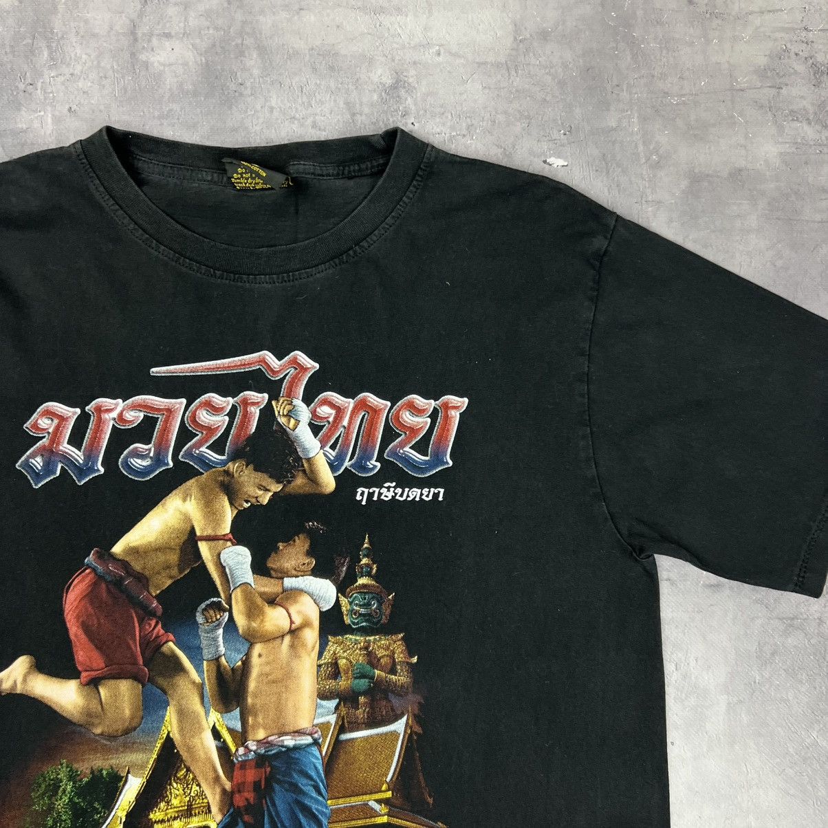 Other Rare! Muay Thai Vintage Big Logo Tee Knife 00s Size US L / EU 52-54 / 3 - 5 Thumbnail