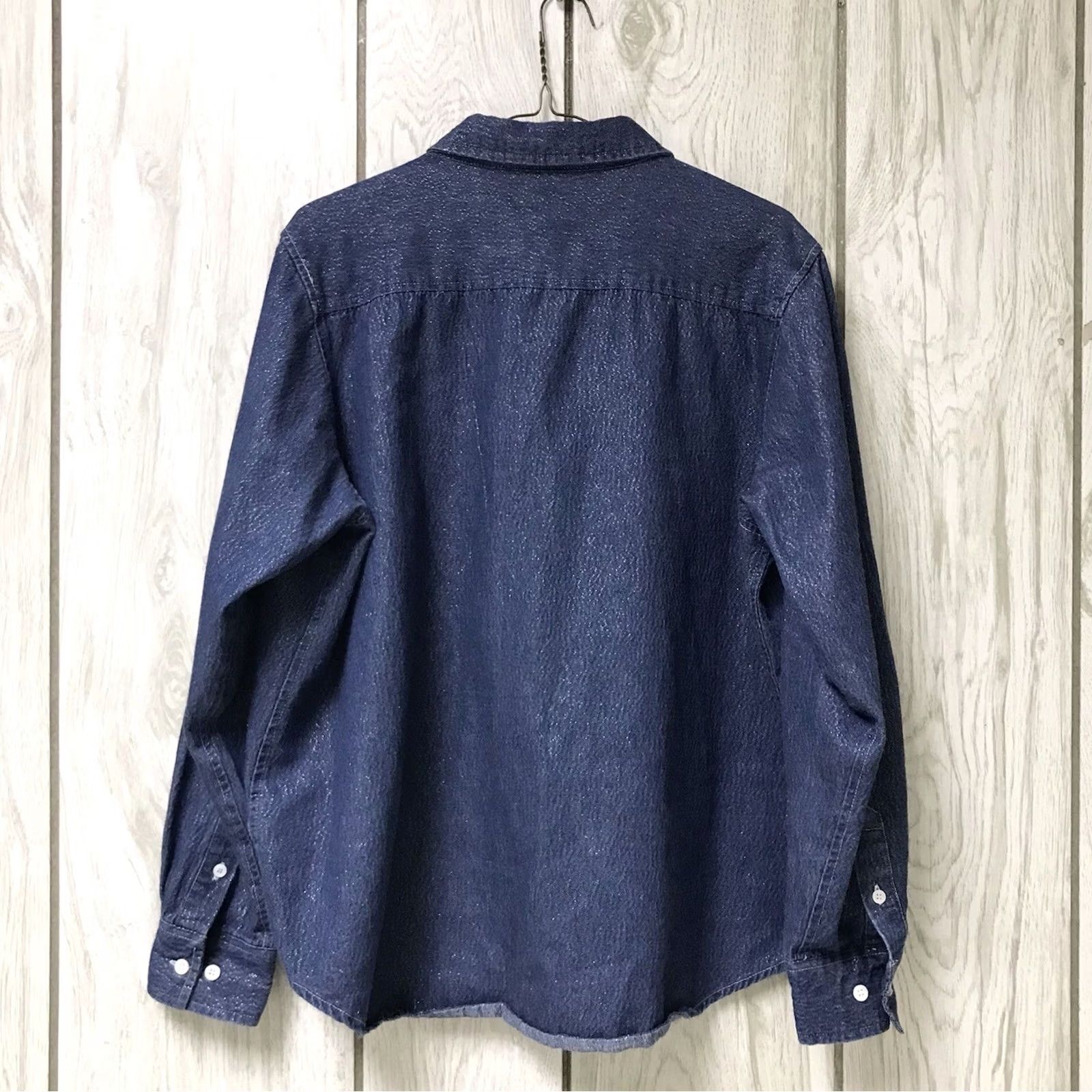 Disney VINTAGE Disney Women Denim Button-Up Shirt Embroidered Pooh Tigger Christmas Long Sleeve XL Blue Size XL / US 12-14 / IT 48-50 - 2 Thumbnail