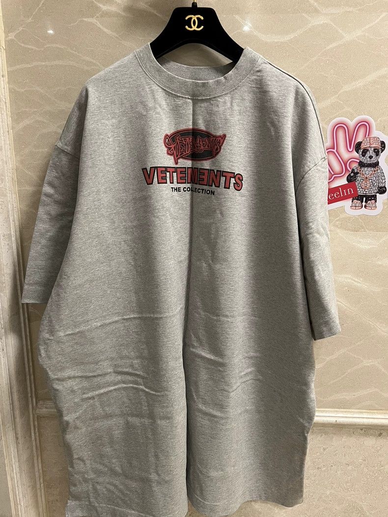 Vetements Vetements Gray Short Sleeve Large T-shirt Size S Purchased Size US S / EU 44-46 / 1 - 1 Thumbnail