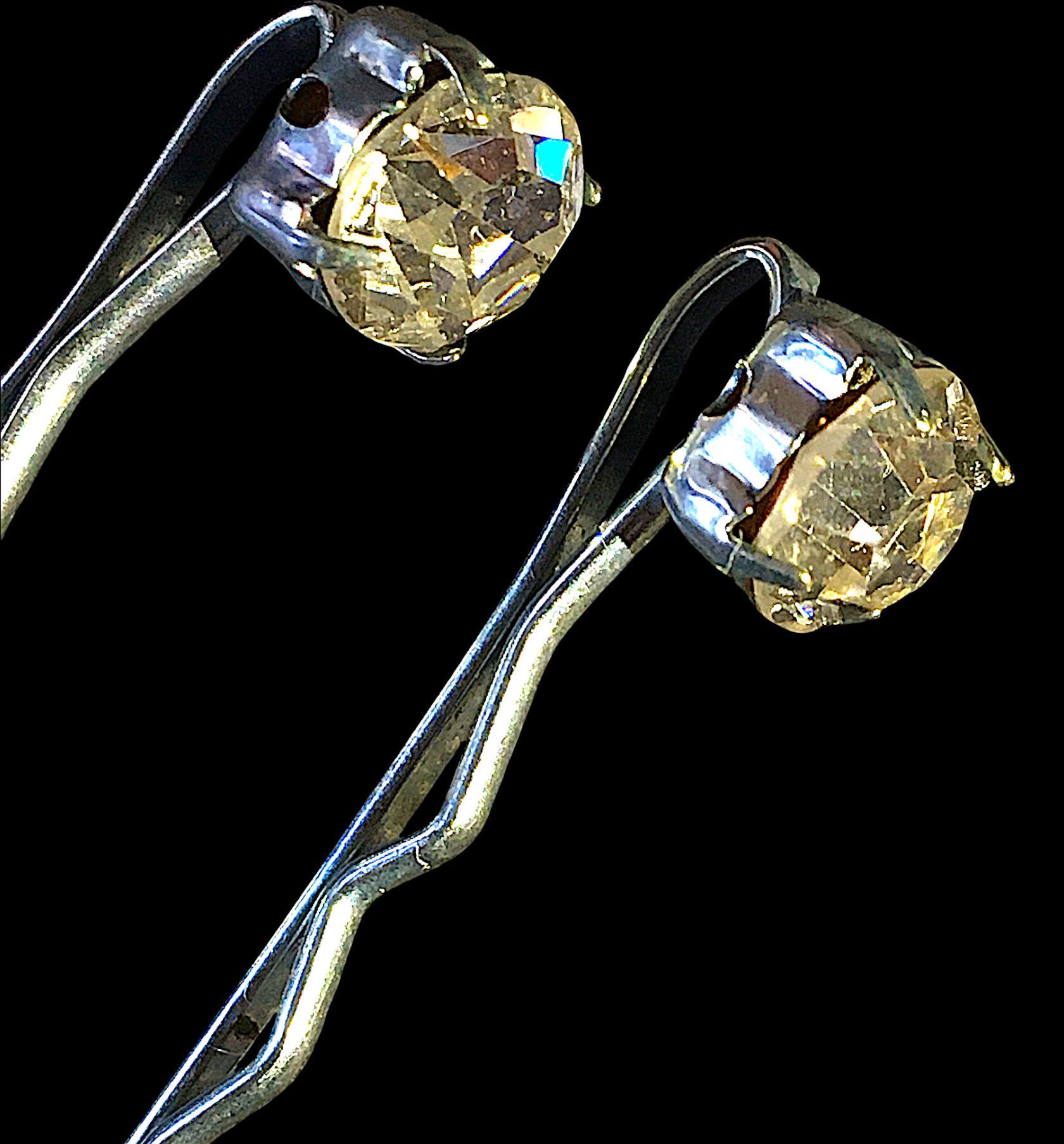Other Antique Silver-Tone Hairpins with Faceted Rhinestones Size ONE SIZE - 13 Thumbnail