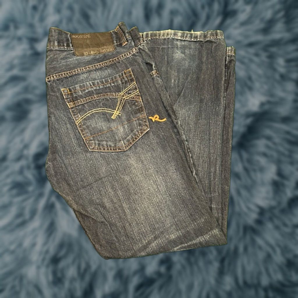 Rocawear VINTAGE Rocawear Jeans Baggy Skater Grunge Hip Hop Y2K Dark Wash 38x34 Mens Size 38 Wide-Leg Pockets Size US 38 / EU 54 - 1 Thumbnail