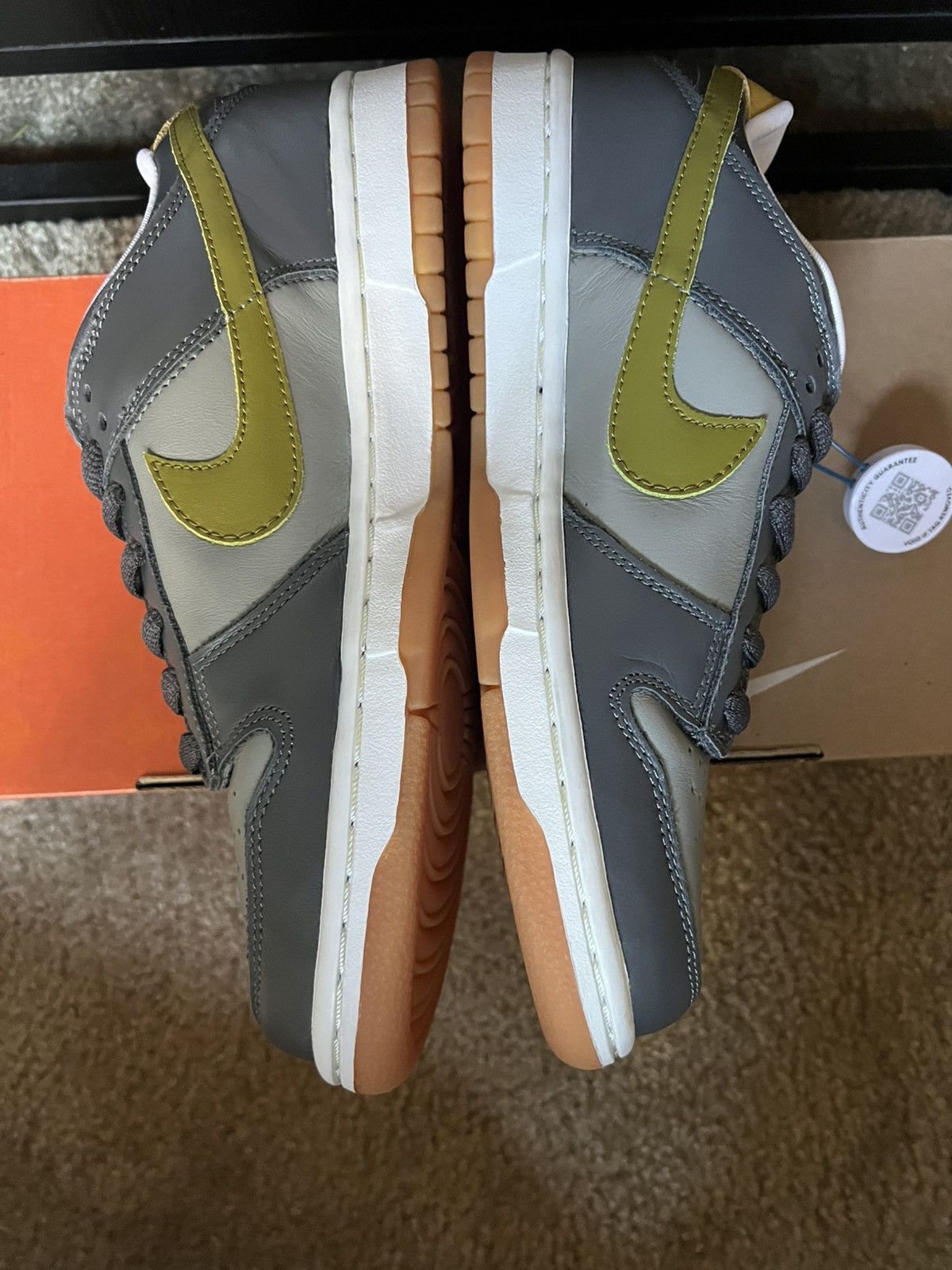 Nike Nike Dunk Low Pro B Graphite Camper Green 2002 Size 8.5 DS Size US 8.5 / EU 41-42 - 9 Thumbnail