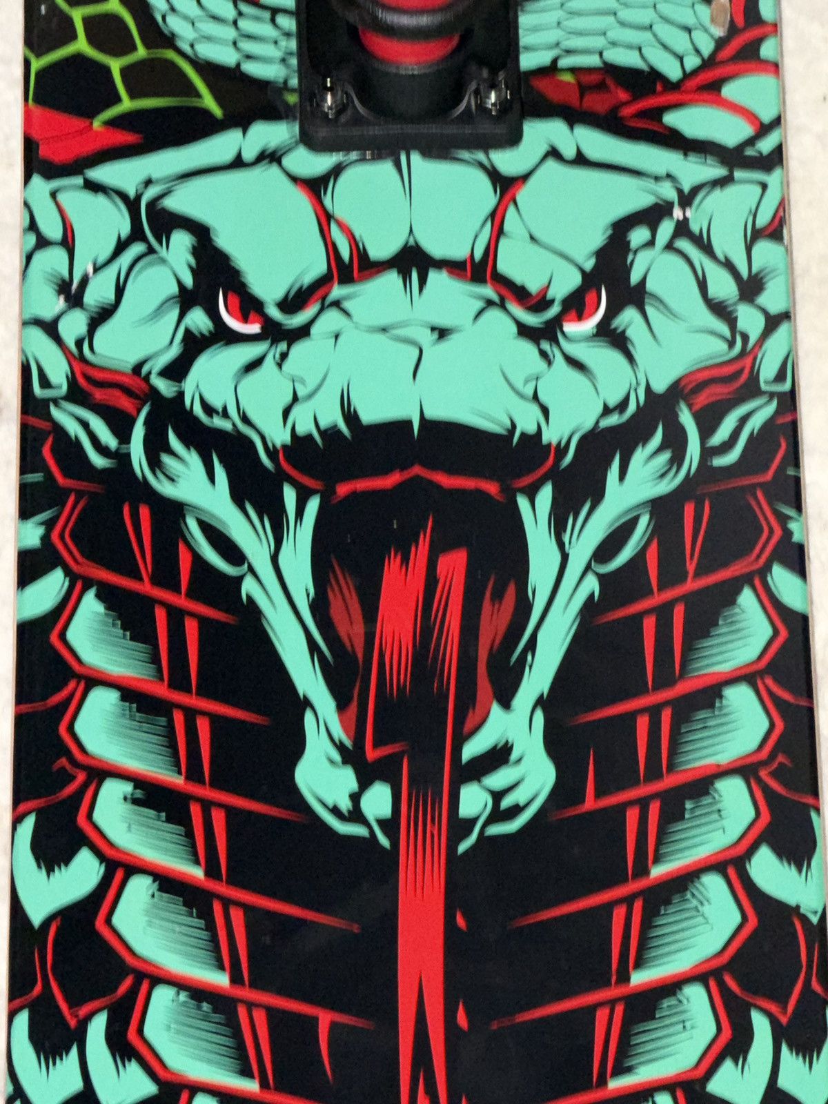 Other Madd Gear Snake Graphic Deck Skateboard Kids Youth Size Size ONE SIZE - 22 Thumbnail