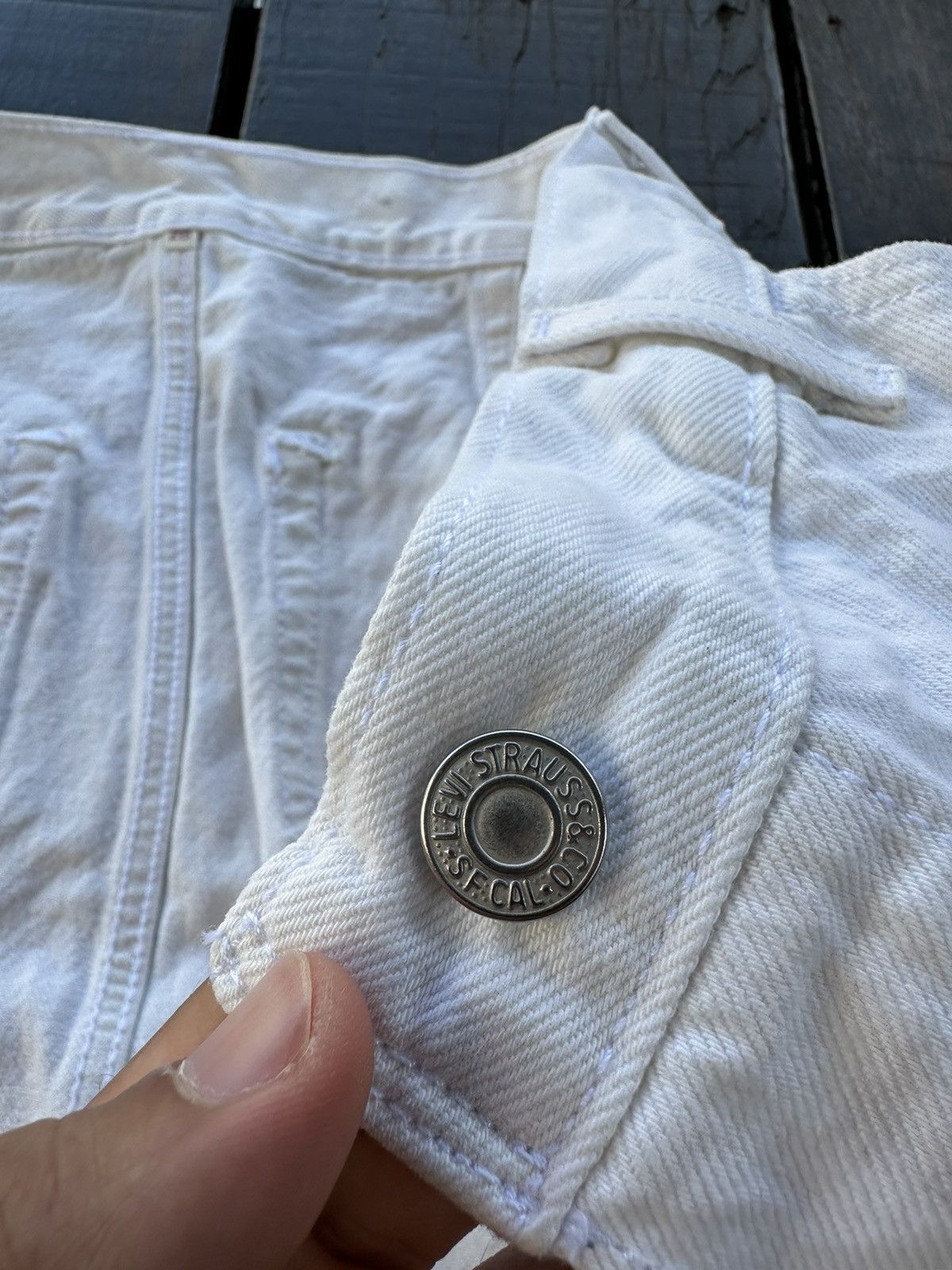 Levi's Levis white mini skirt Size 30" / US 8 / IT 44 - 10 Thumbnail