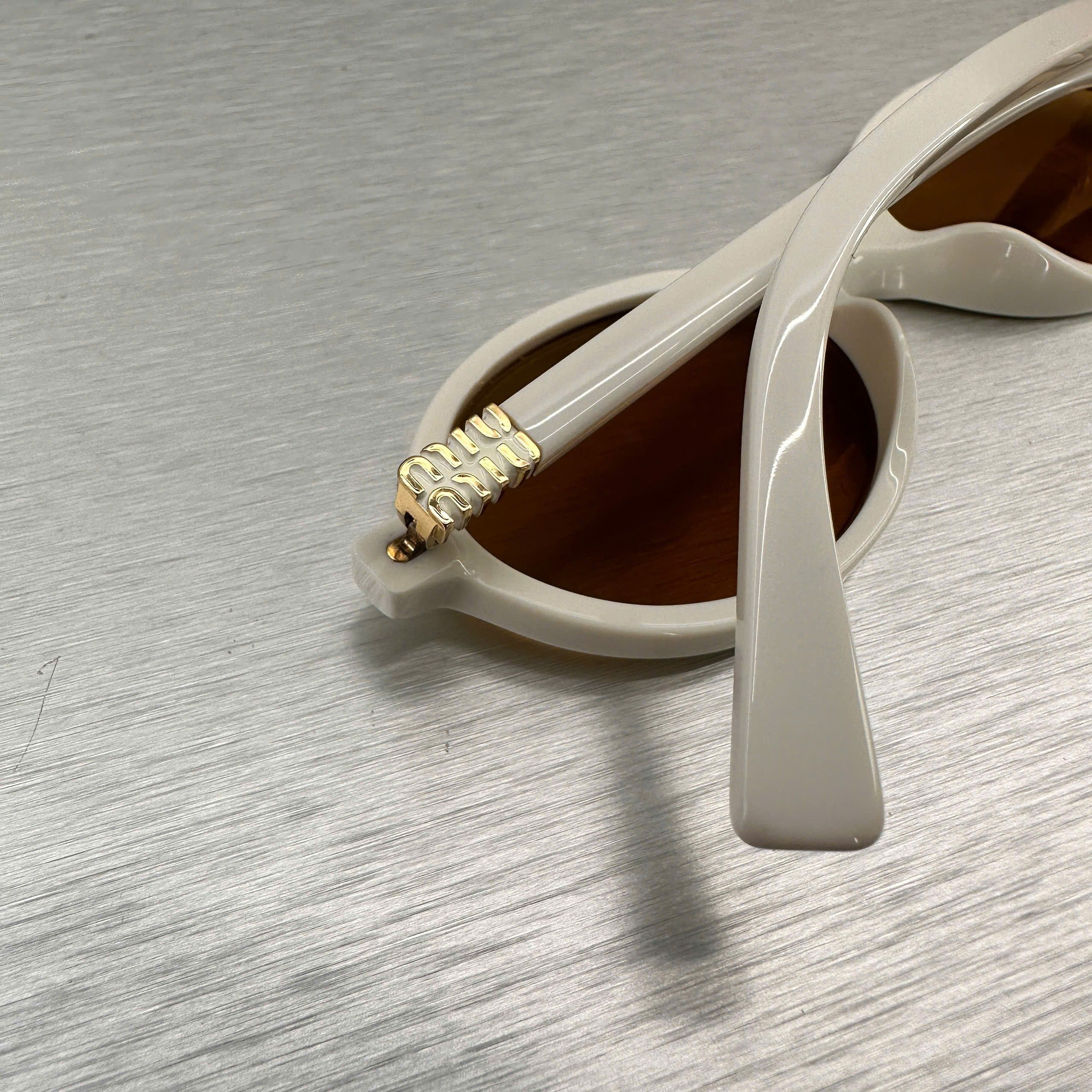 Miu Miu MIU MIU MU 04ZS 14240D Eyewear WHITE Size ONE SIZE - 3 Thumbnail