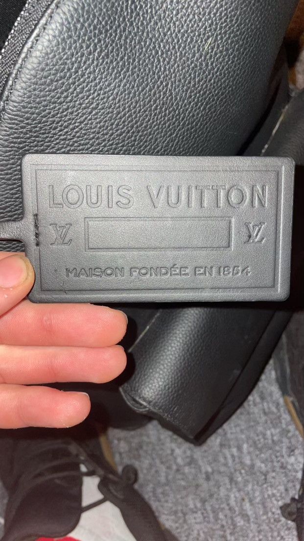 Louis Vuitton Black LV backpack Size ONE SIZE - 4 Thumbnail