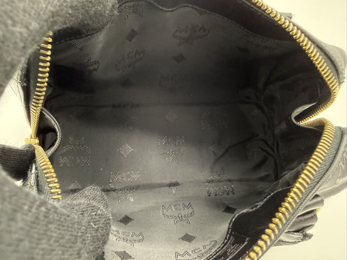 MCM MCM Visetos Logogram 2-Way Hand Bag – Black Size ONE SIZE - 16 Thumbnail