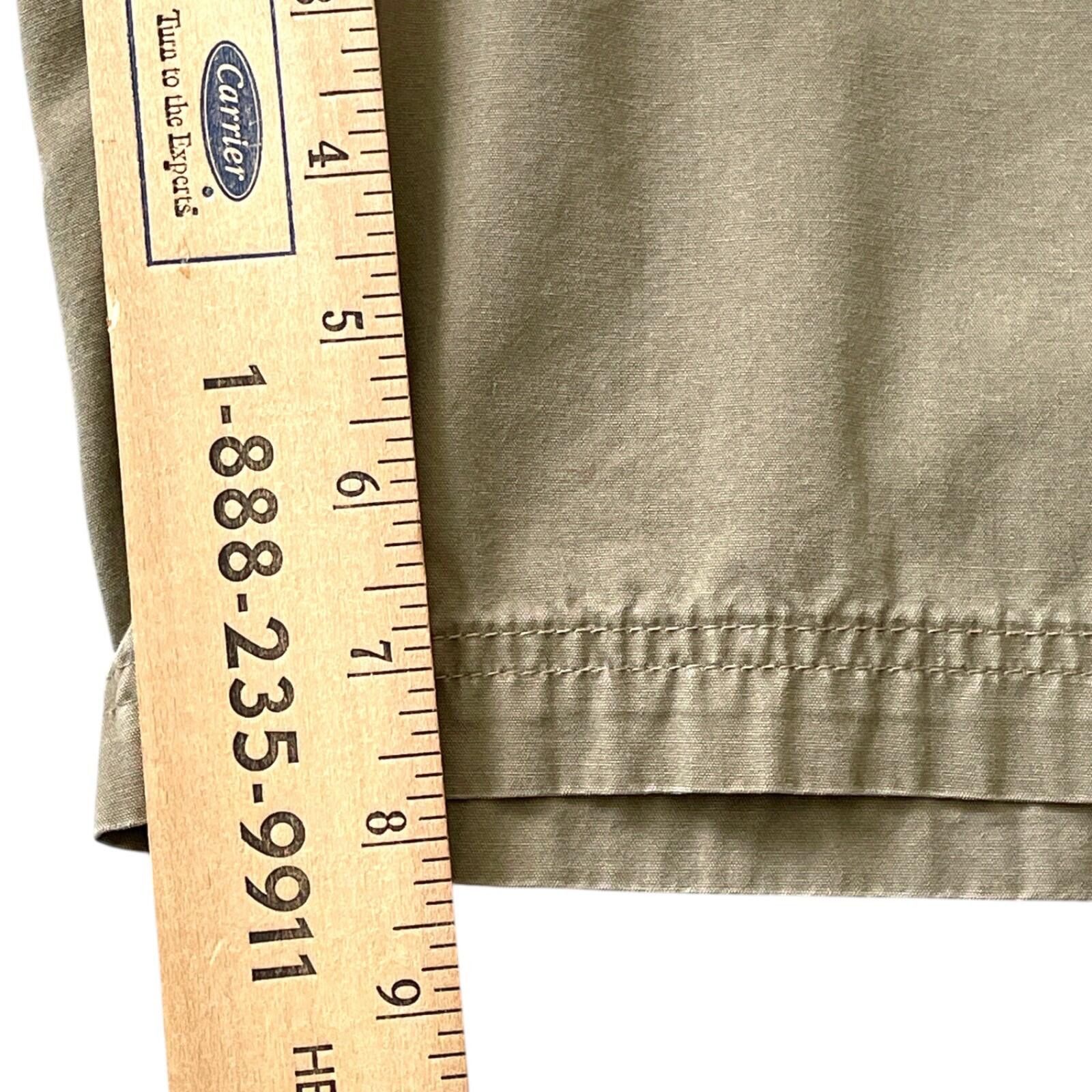 Columbia Columbia Men's Cargo Shorts Size 36 Beige Cotton 7" Inseam Size US 36 / EU 52 - 8 Thumbnail