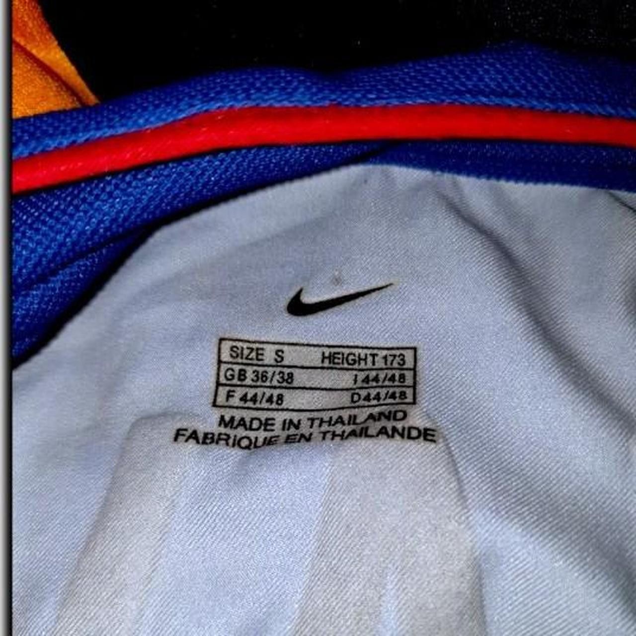Nike Fc Barcelona Spain 2002 2003 Home Shirt Jersey Size US S / EU 44-46 / 1 - 3 Thumbnail