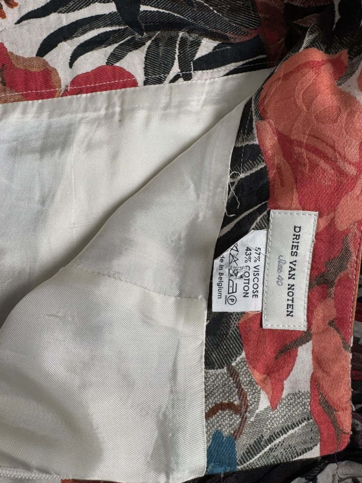 Dries Van Noten Dries Van Noten Floral Print Midi Skirt Size 27" / US 4 / IT 40 - 4 Thumbnail