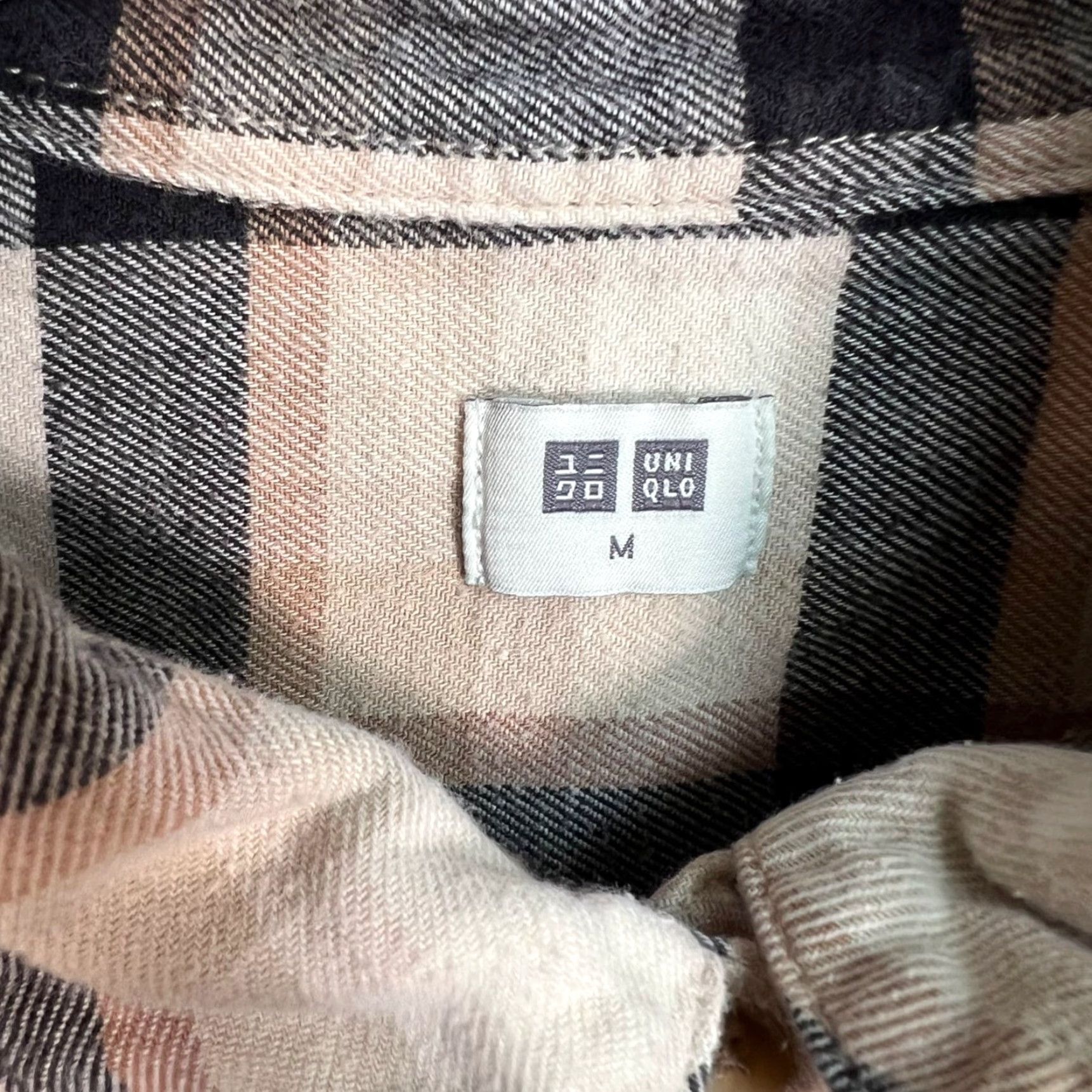 Uniqlo Uniqlo Womens Plaid Long Sleeve Shirt M Beige Black Size M / US 6-8 / IT 42-44 - 3 Thumbnail