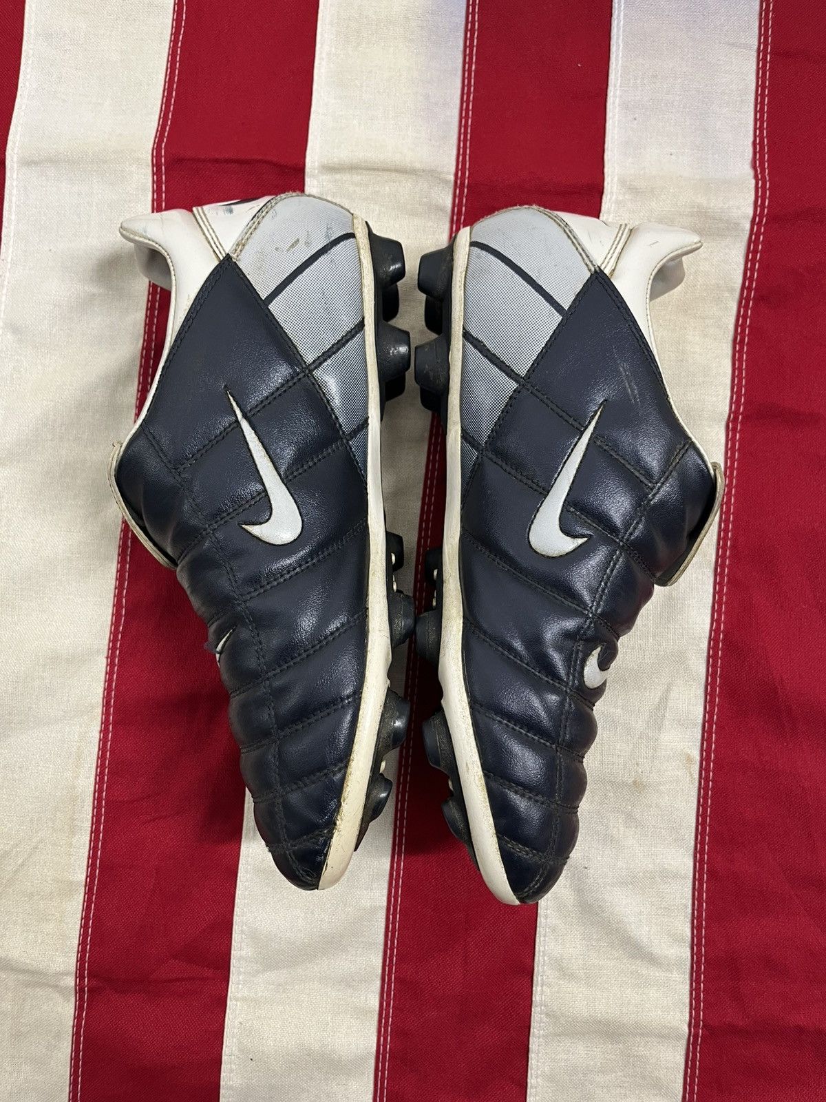 Nike Vintage Nike Total 90 - Iconic Football Boots Size US 7.5 / EU 40-41 - 3 Thumbnail