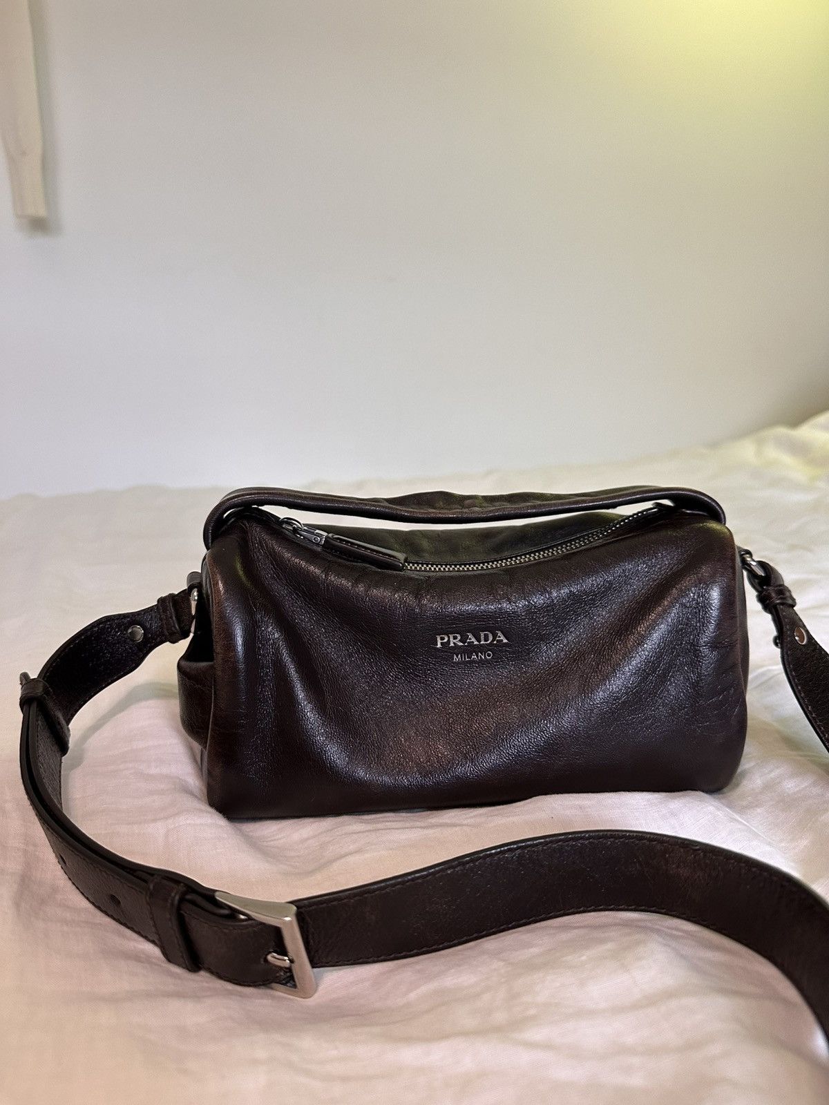 Prada Antiqued leather shoulder bag Size ONE SIZE - 3 Thumbnail