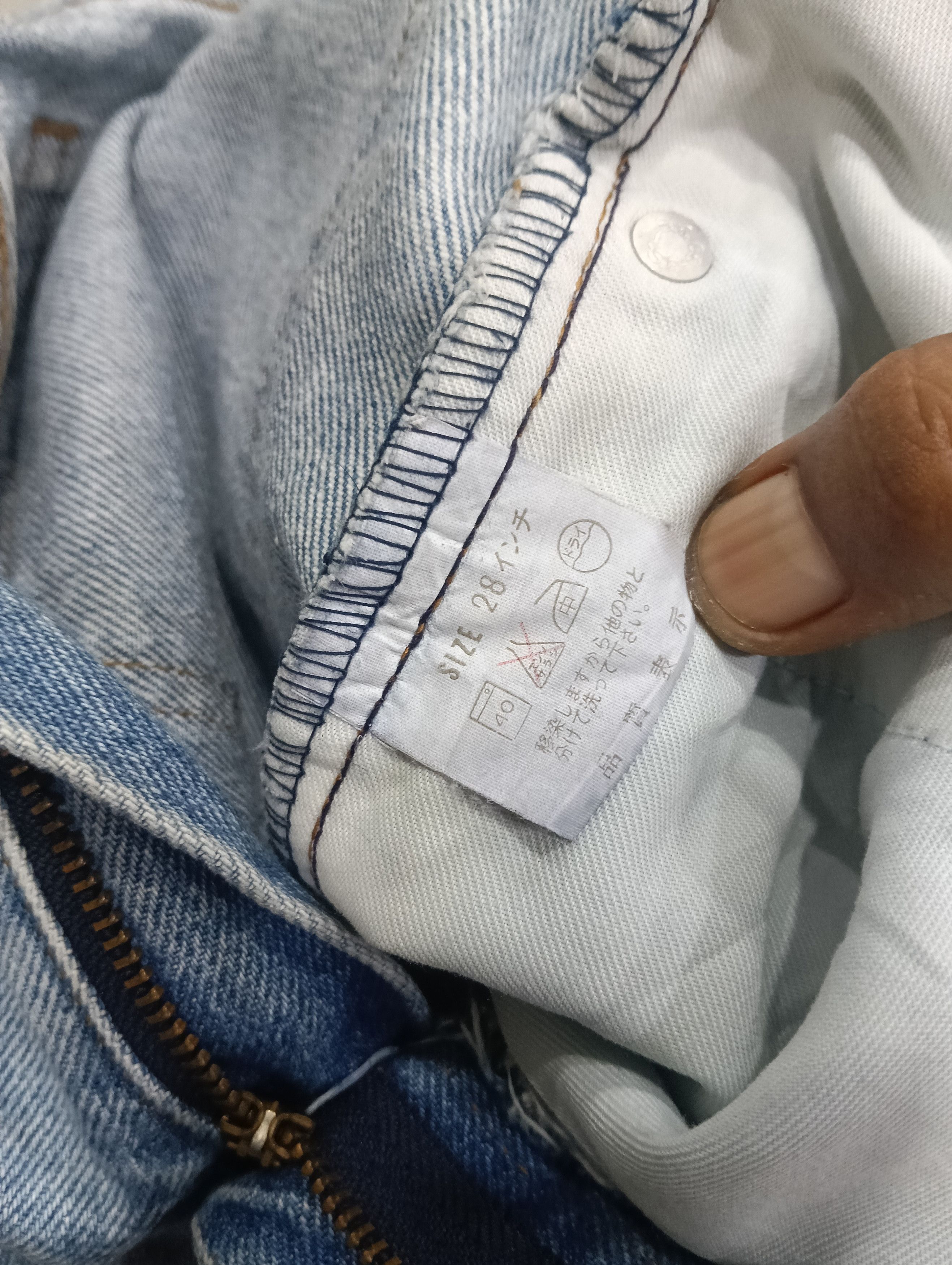 Levi's × Vintage Levis Big E Native American Headress Size US 28 / EU 44 - 10 Thumbnail
