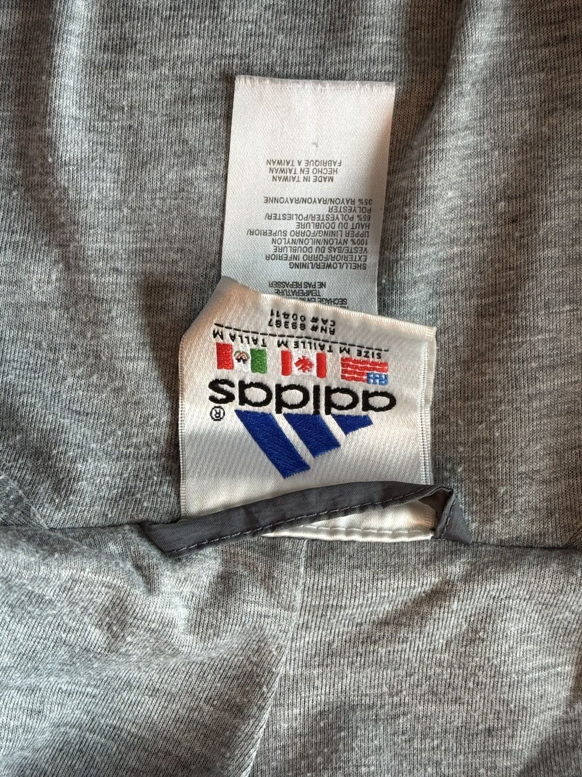 Vintage Vintage ish Adidas track jacket Size US M / EU 48-50 / 2 - 4 Thumbnail