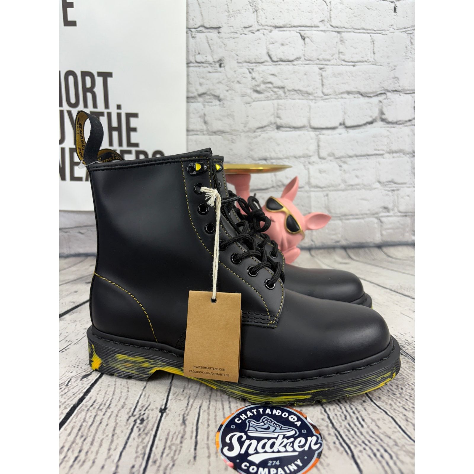 Dr. Martens Dr Martens 1460 Combat Boots Womens Size 9 Black Yellow Size US 9 / IT 39 - 5 Thumbnail