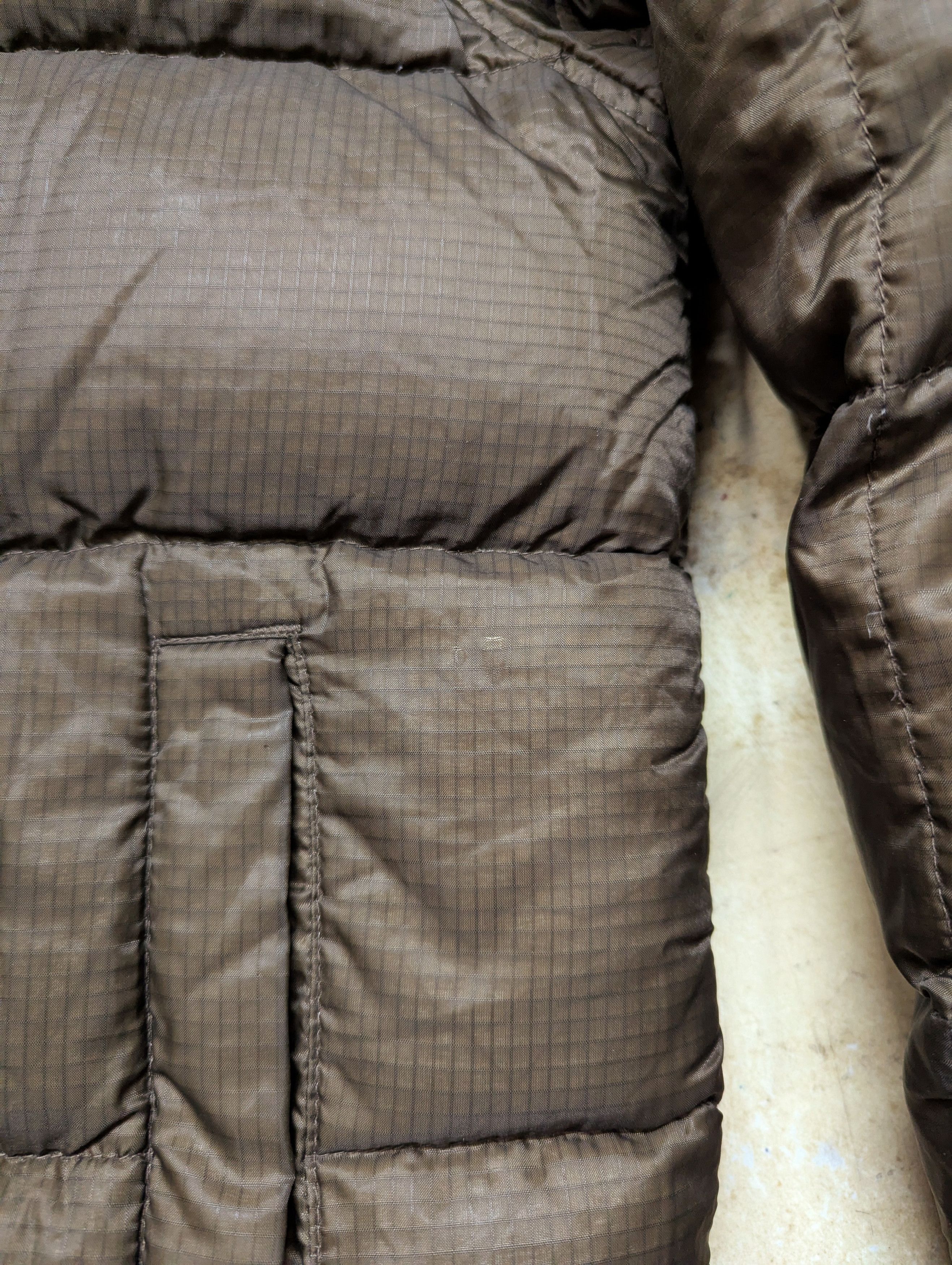 Nike 00s Nike Swoosh Brown Down Puffer Jacket Size US M / EU 48-50 / 2 - 13 Thumbnail