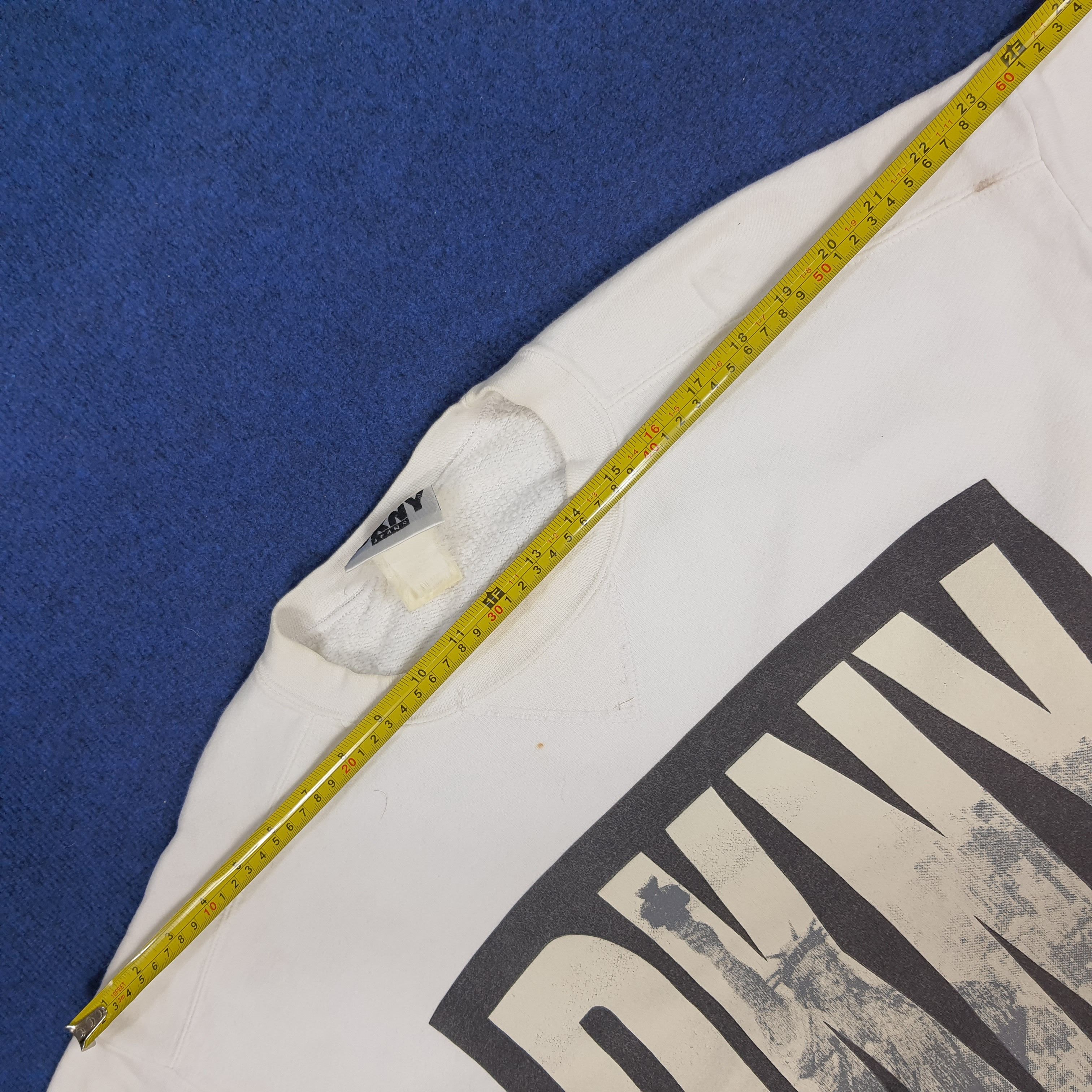 DKNY × Vintage Vintage DKNY New York Streetwear Sweatshirt Size US L / EU 52-54 / 3 - 7 Thumbnail