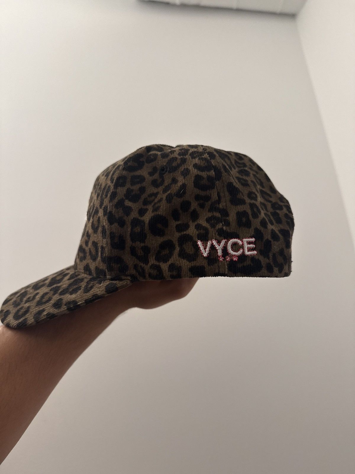 Other Cheetah lips Hat VYCE Size ONE SIZE - 2 Thumbnail