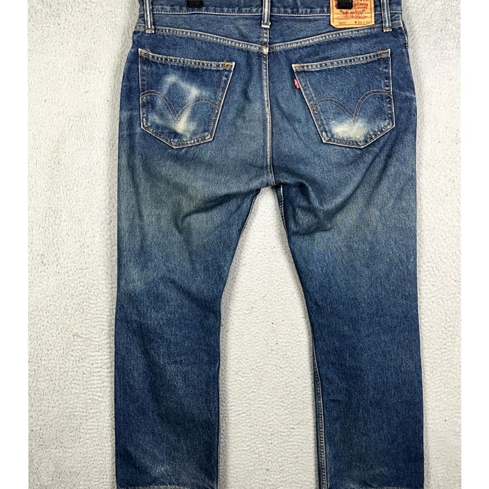 Levi's Levi 505 Jeans Mens 36X30 Blue Straight Fit 5 Pocket Red Tab Denim Size US 36 / EU 52 - 2 Thumbnail