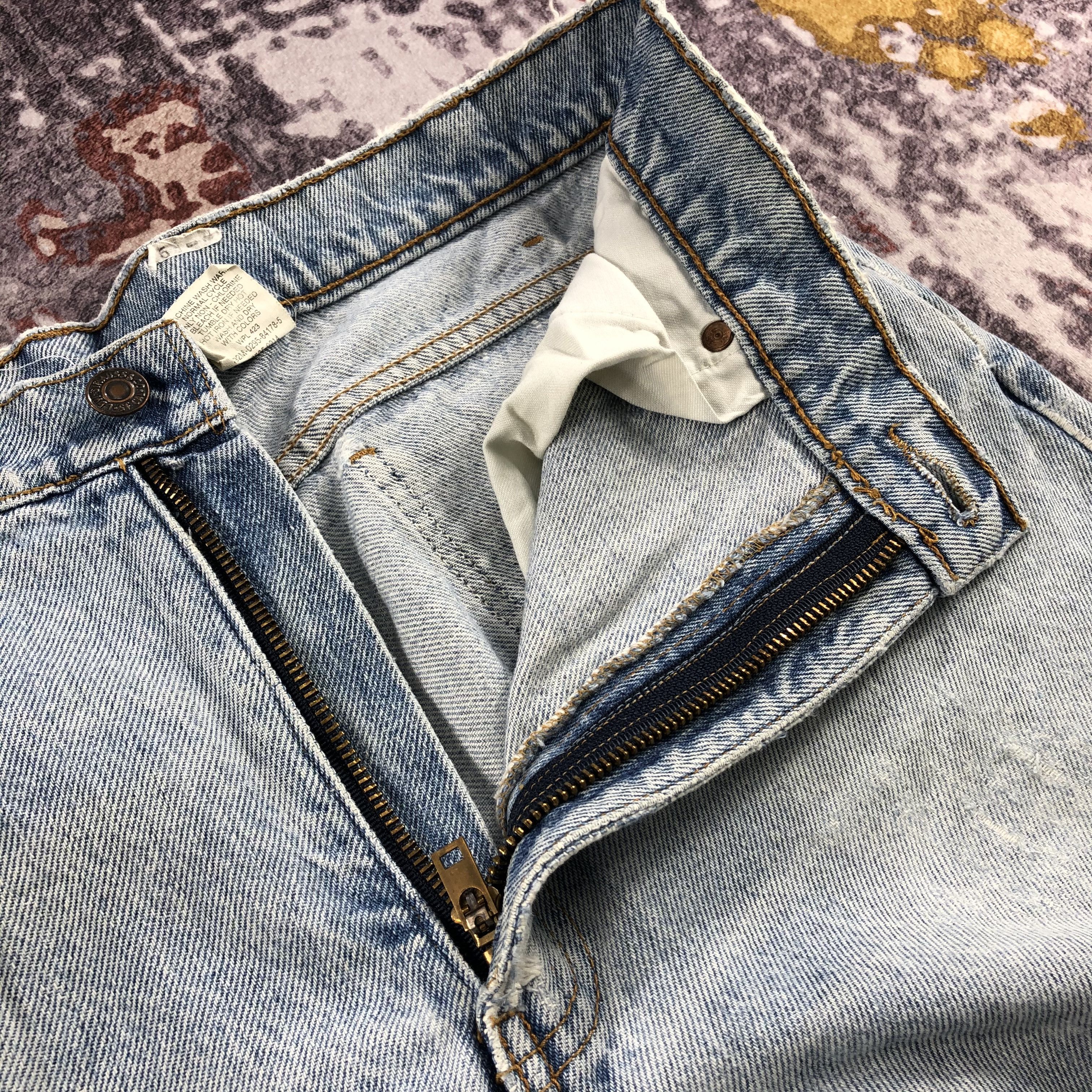 Levi's × Vintage 90s Vintage Light Wash Levis 505 Jeans-JM2662 Size US 34 / EU 50 - 16 Thumbnail